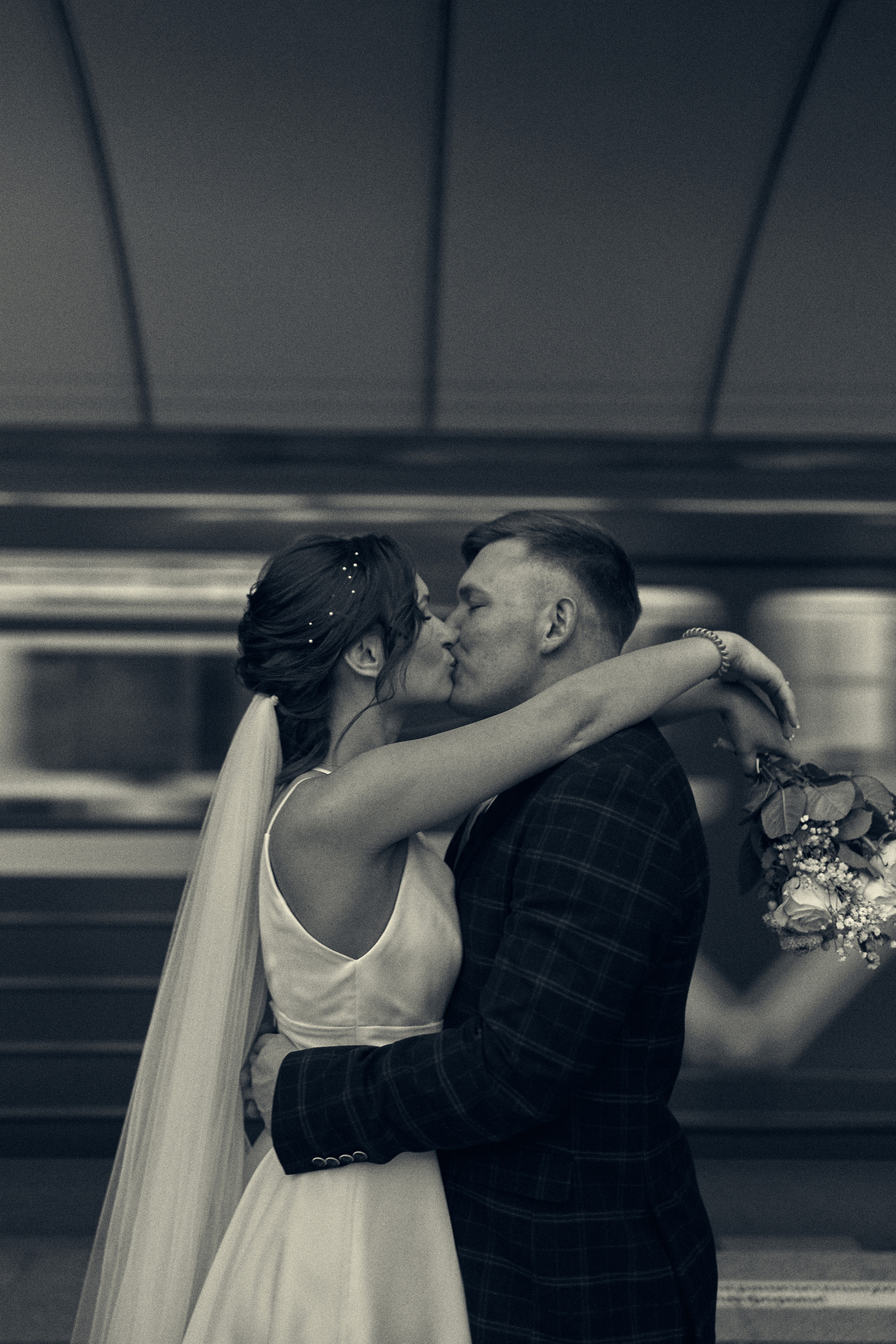 WEDDING / LOVE STORY