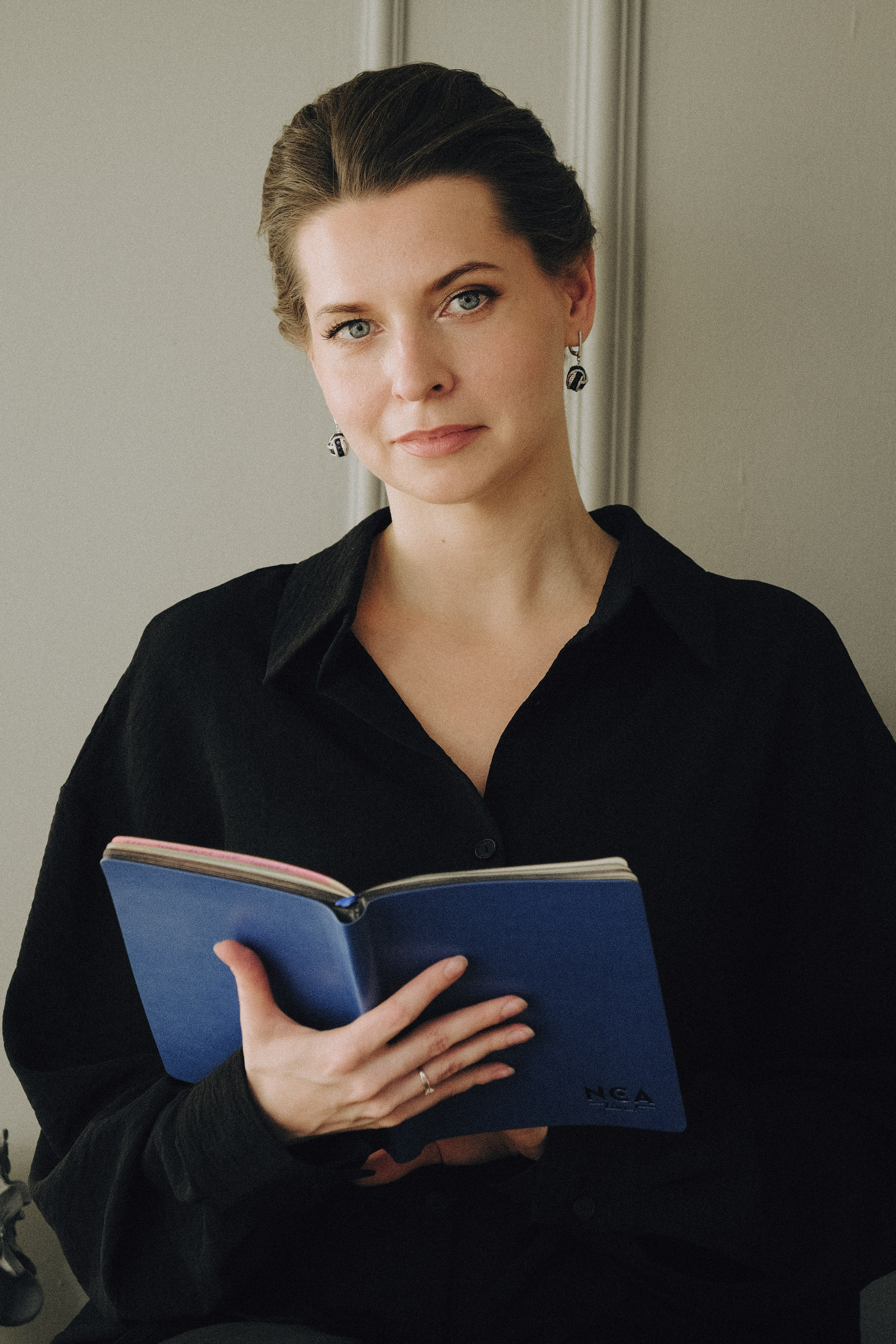 ФОТОСЕСИИЯ В СТУДИИ ДЛЯ ДЕВУШКИ ПСИХОЛОГА. Профессиональный фотограф, Санкт-Петербург — Виктория Богомолова