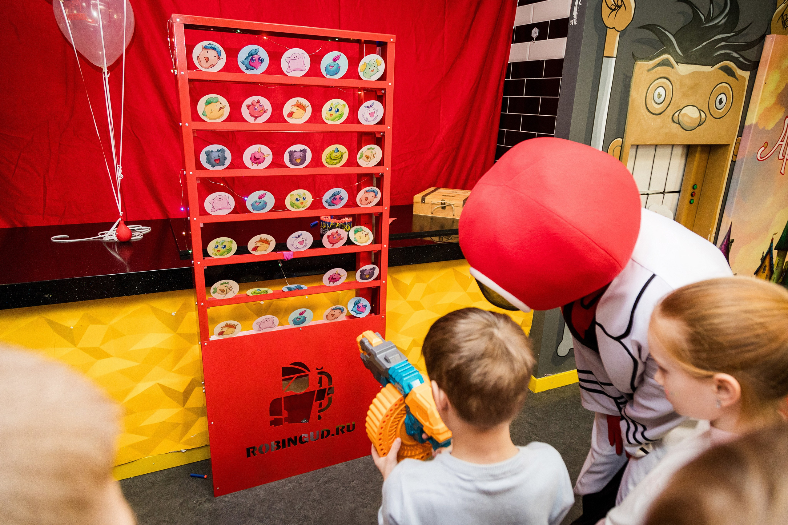 Арлекину 18 лет. Детский фотограф видеограф в Хабаровске Михаил Орлов