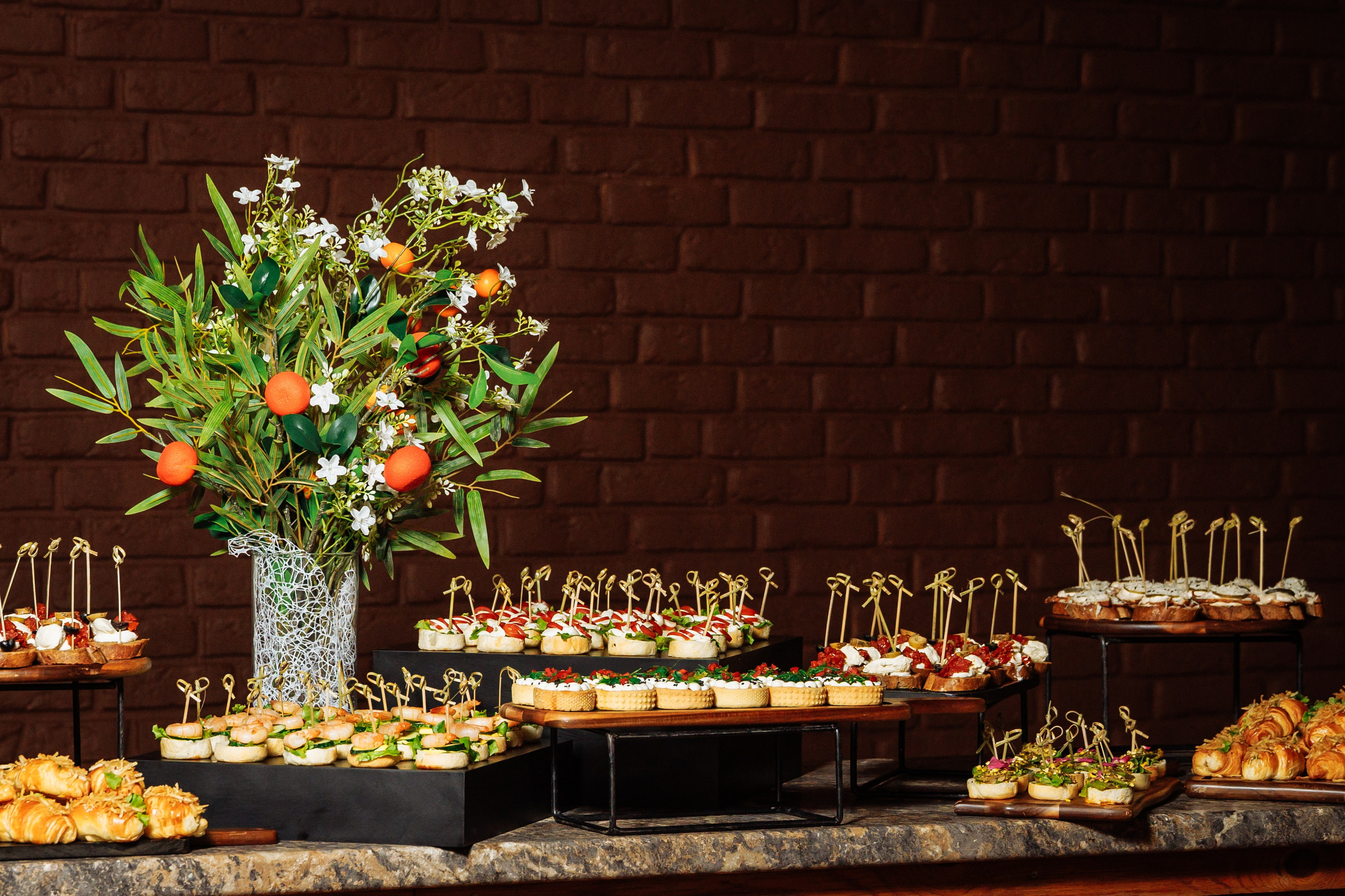 Съемка мероприятия Salem Social Media по заказу кейтеринг компании. Коммерческий и репортажный фотограф в Алматы — Jora Abramov