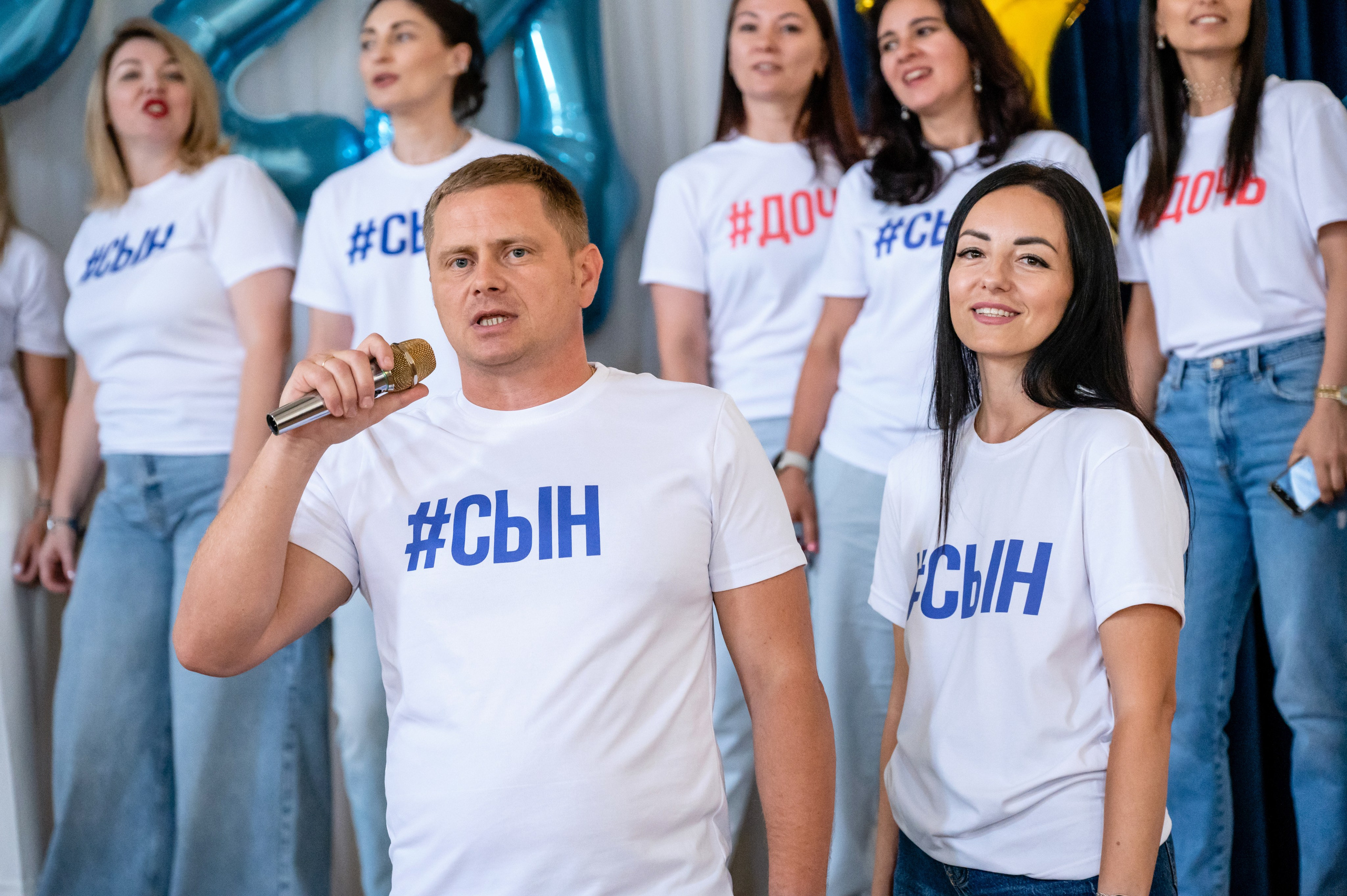 Школа № 98 9 класс вручение аттестатов. Вячеслав Скрипник Фотограф Краснодар