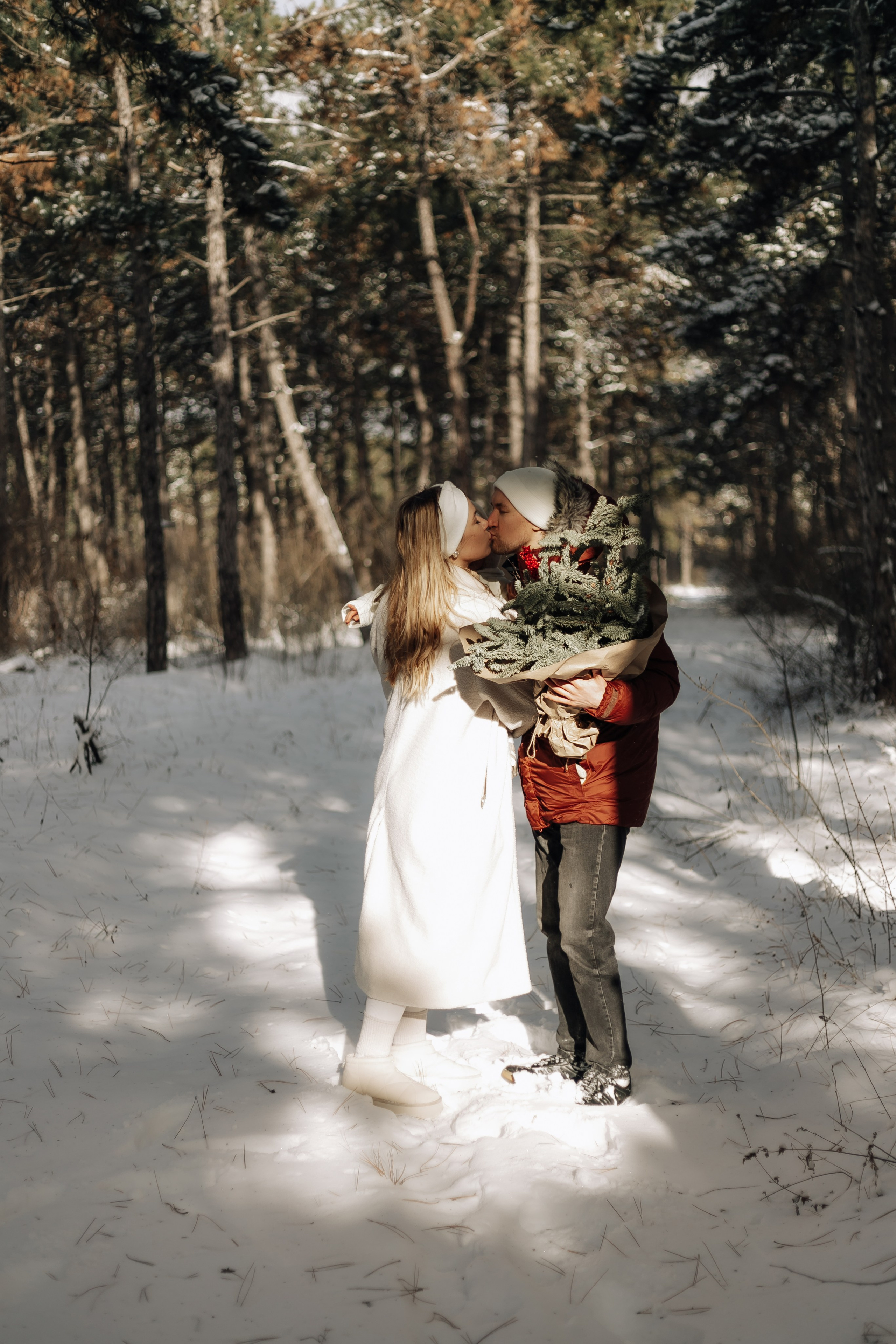Евгений, Александра и Василиса в лесу. Фотограф в Крыму | Виктория Нотевская
