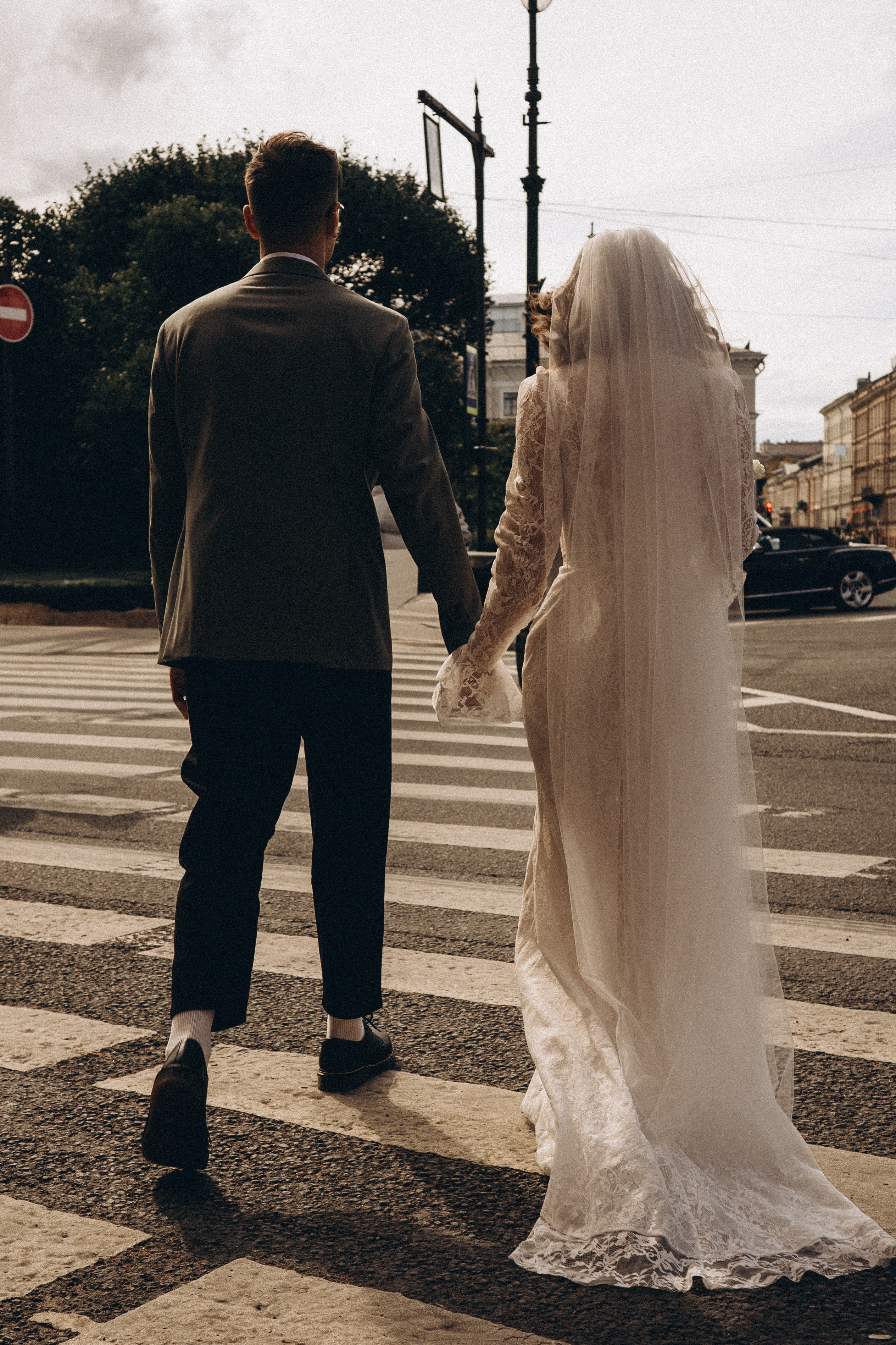 СВАДЕБНАЯ ПРОГУЛКА ВОЗЕ ИСАИКЕВСКОГО СОБОРА АСТОРИИ И ЗАКОНОДАЛЕТНОГО СОБРАНИЯ. Профессиональный фотограф, Санкт-Петербург — Виктория Богомолова