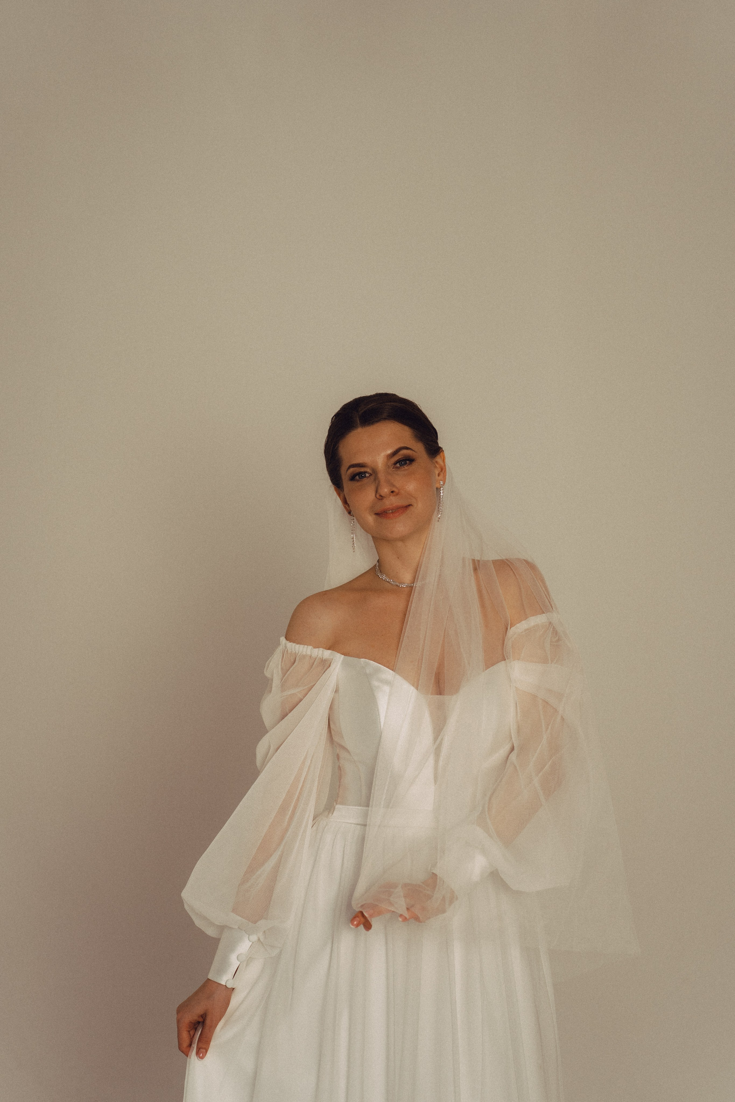 СВАДЕБНАЯ СЬЕМКА ВО ВТОРОМ ДВОРЦЕ (ДЕКАБРЬ) ТАКЖЕ СЬЕМКА В СТУДИИ НА ЧЕРНЫШЕВСКОЙ. Профессиональный фотограф, Санкт-Петербург — Виктория Богомолова