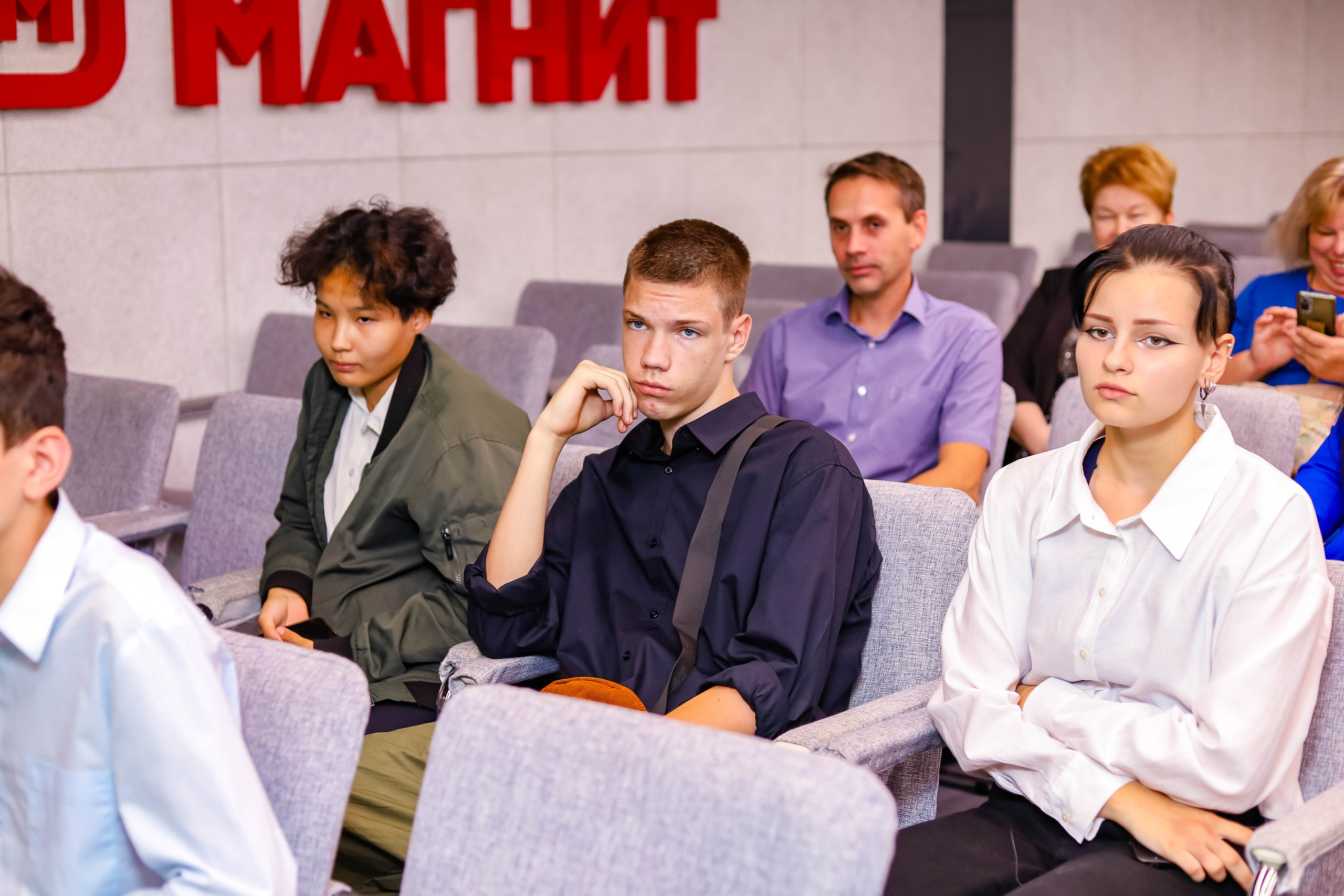 ТАНДЕР МАГНИТ. Фотограф Алиса Лисицына