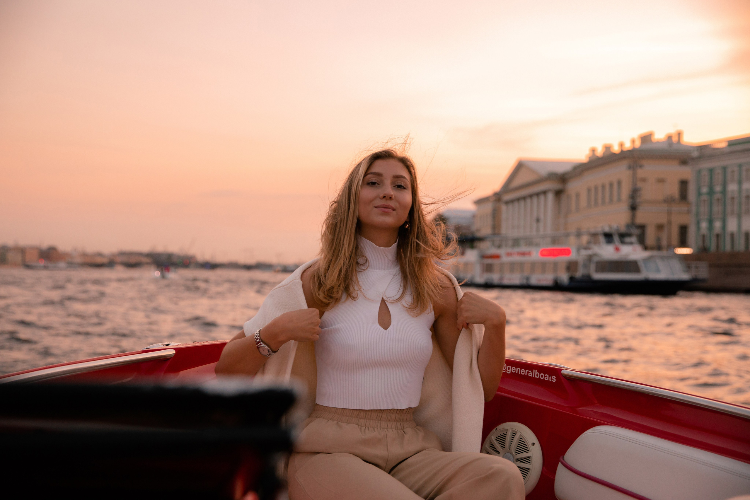 «Red boat» тимбилдинг. Свадебный и семейный фотограф в Санкт- Петербурге Гугучкина Полина