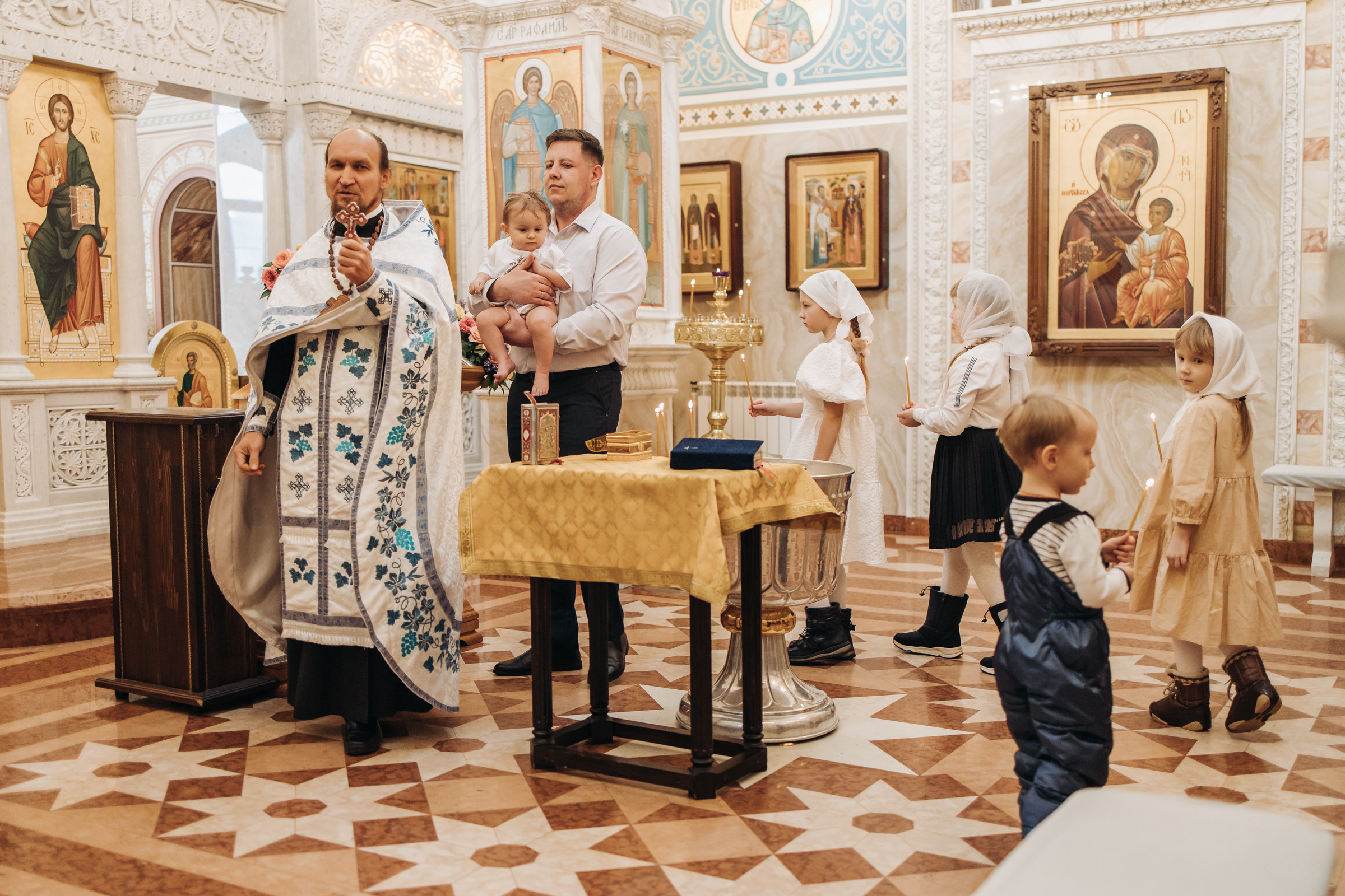 Крещение. Семейный и свадебный фотограф Viva Photo