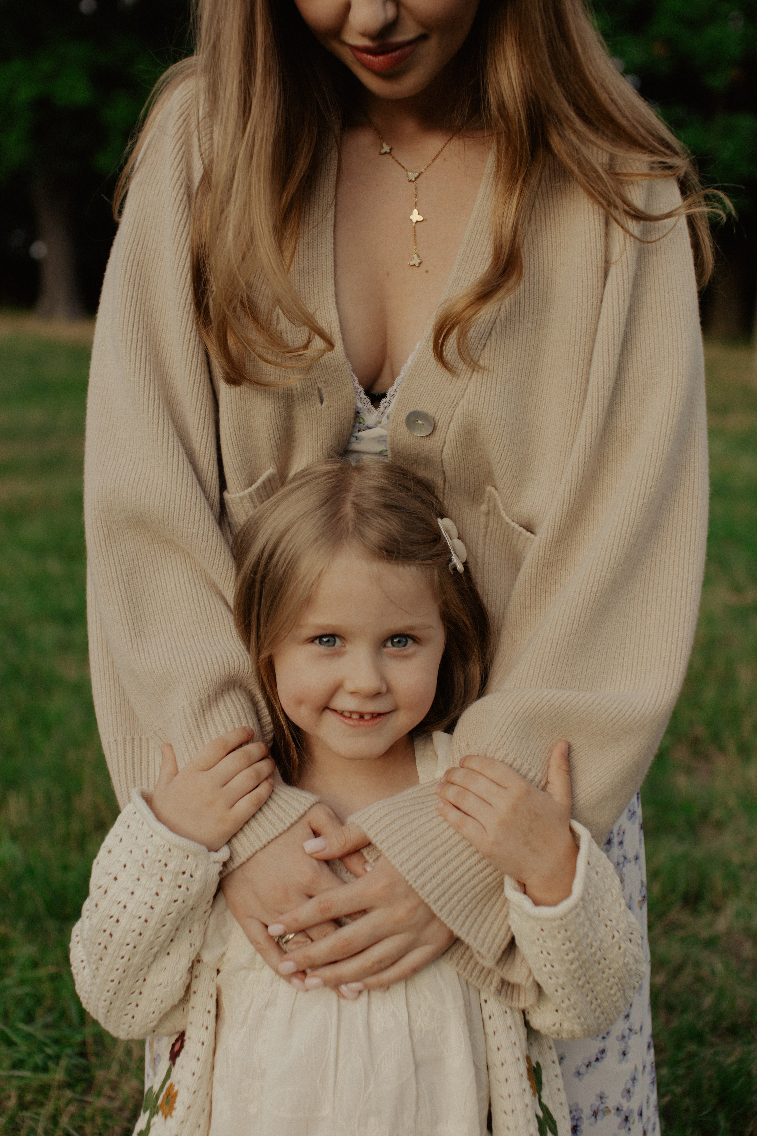 Daria and Eva. Photographer Lisbon|Portugal Nadiya Kharytonenko