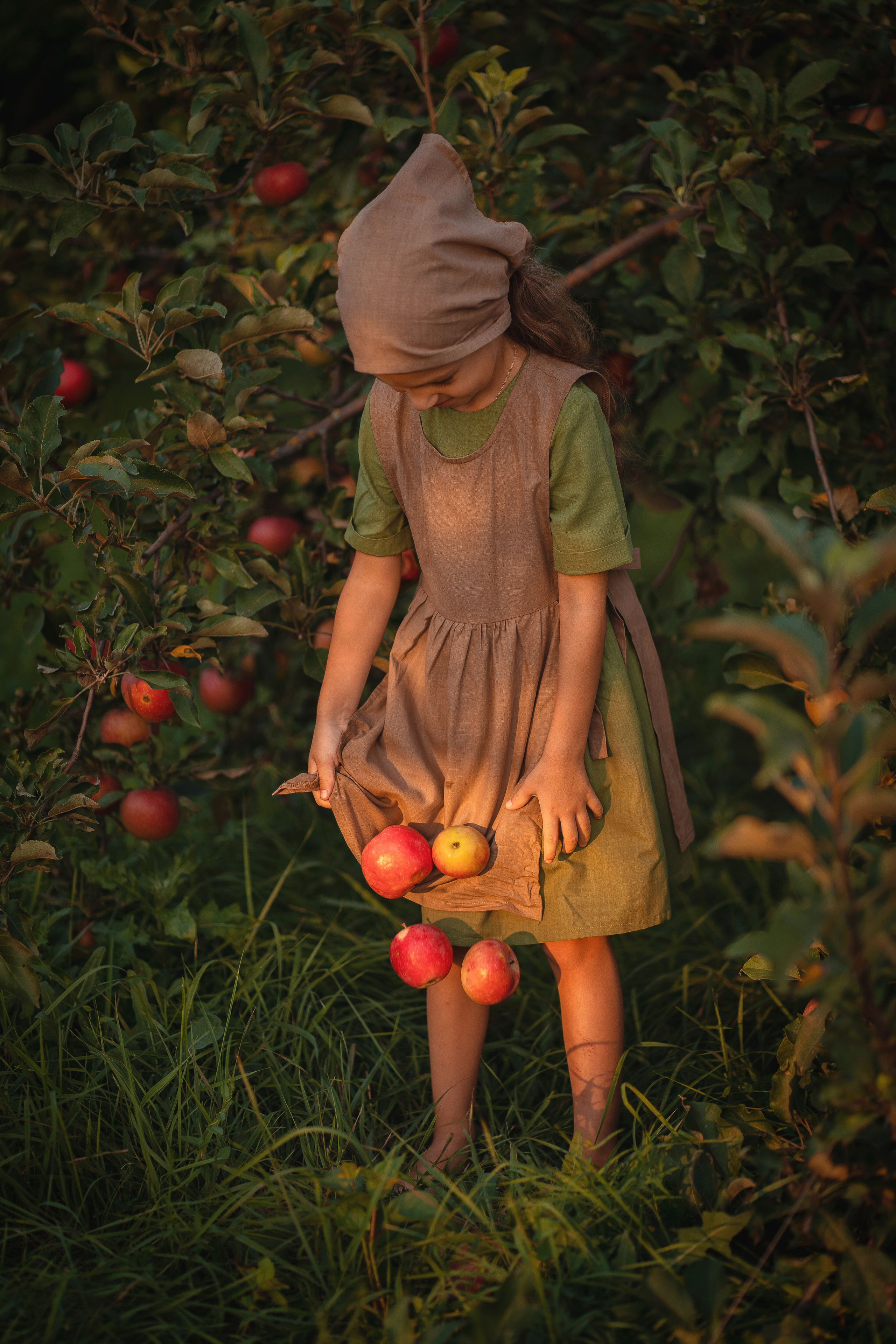 Яблочное изобилие. Семейный и детский фотограф Мария Лютикова