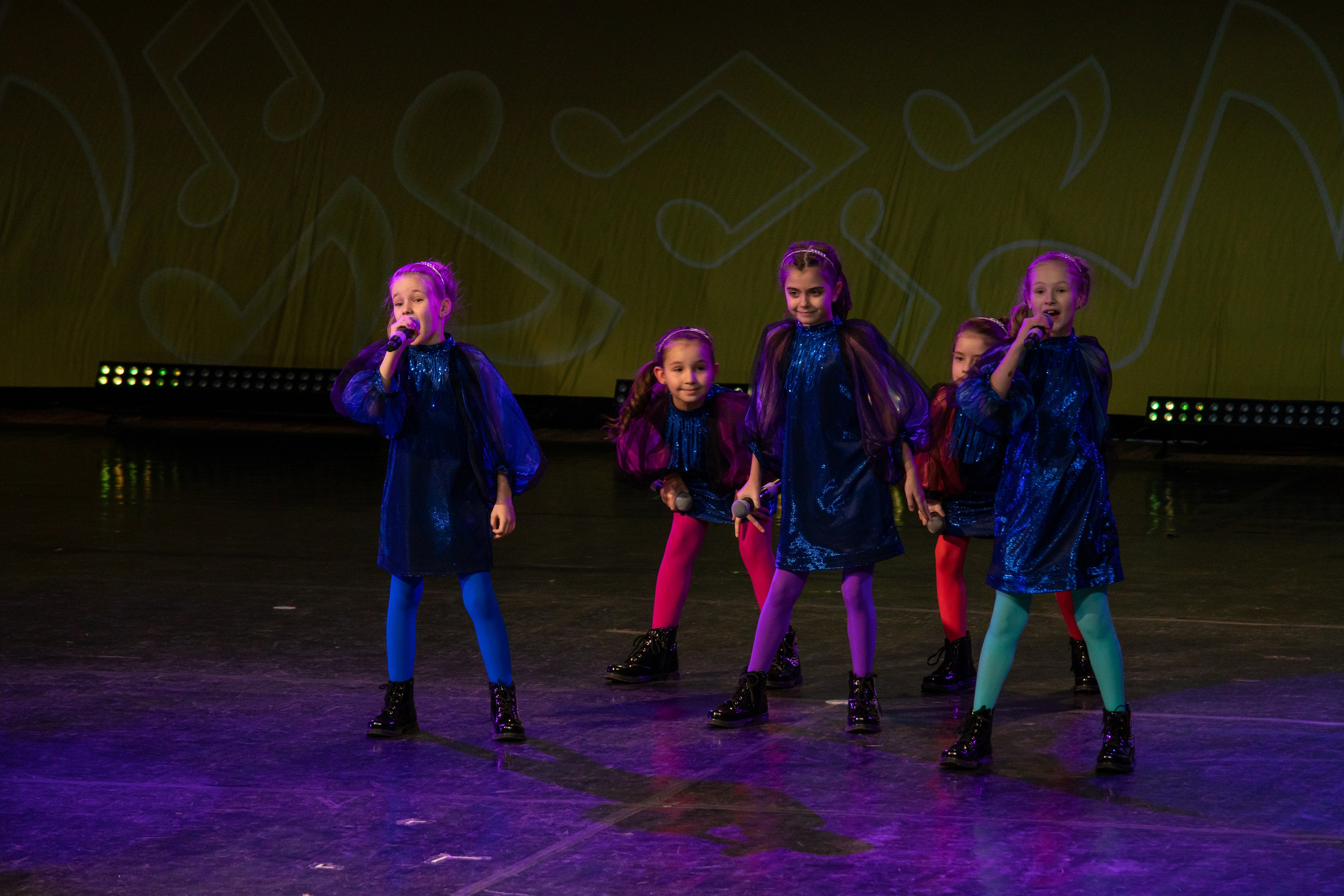 Съёмка концерта для Домисольки, большой концертный зал Космос. «Студия DRONAVT`s» — видеосъёмка и фотография г. Москва