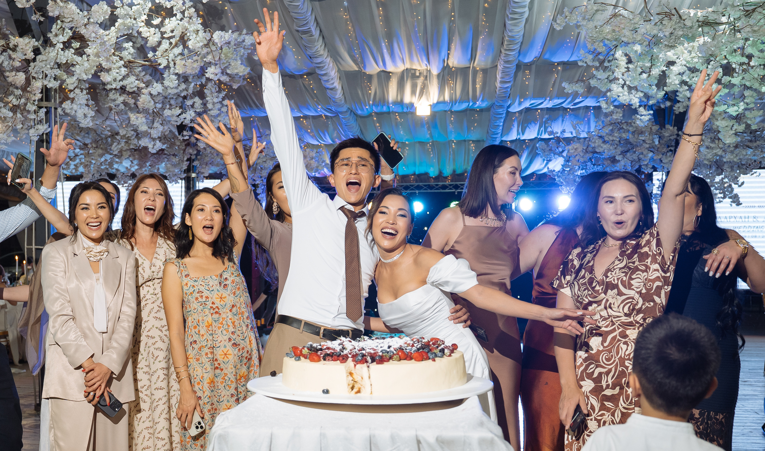 Дархан и Динара. Свадебный фотограф Диана Грицай