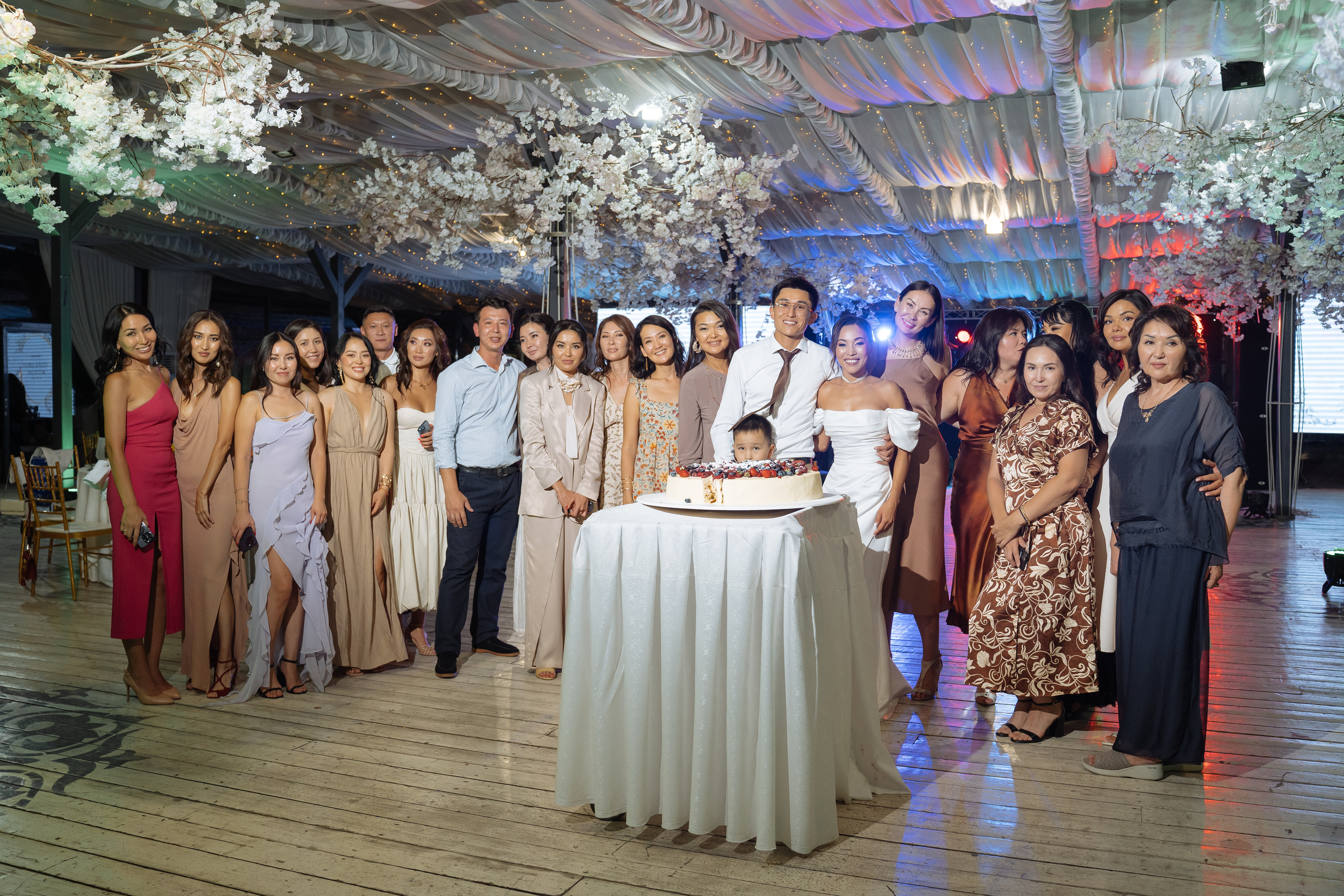 Дархан и Динара. Свадебный фотограф Диана Грицай