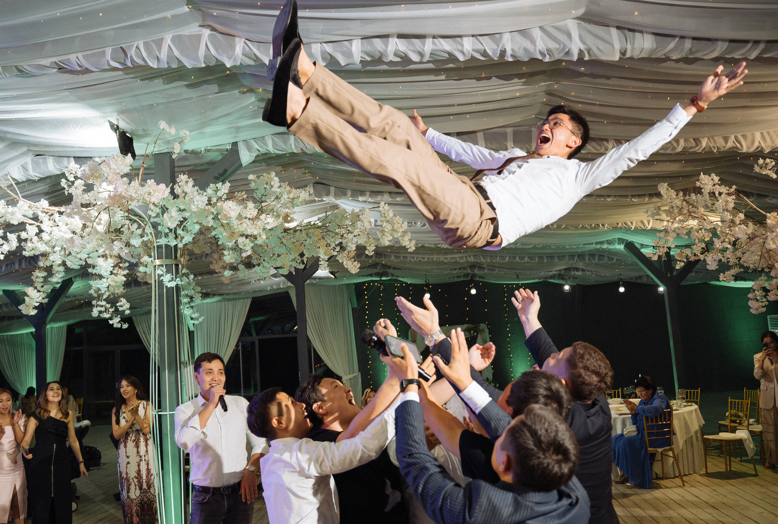 Дархан и Динара. Свадебный фотограф Диана Грицай