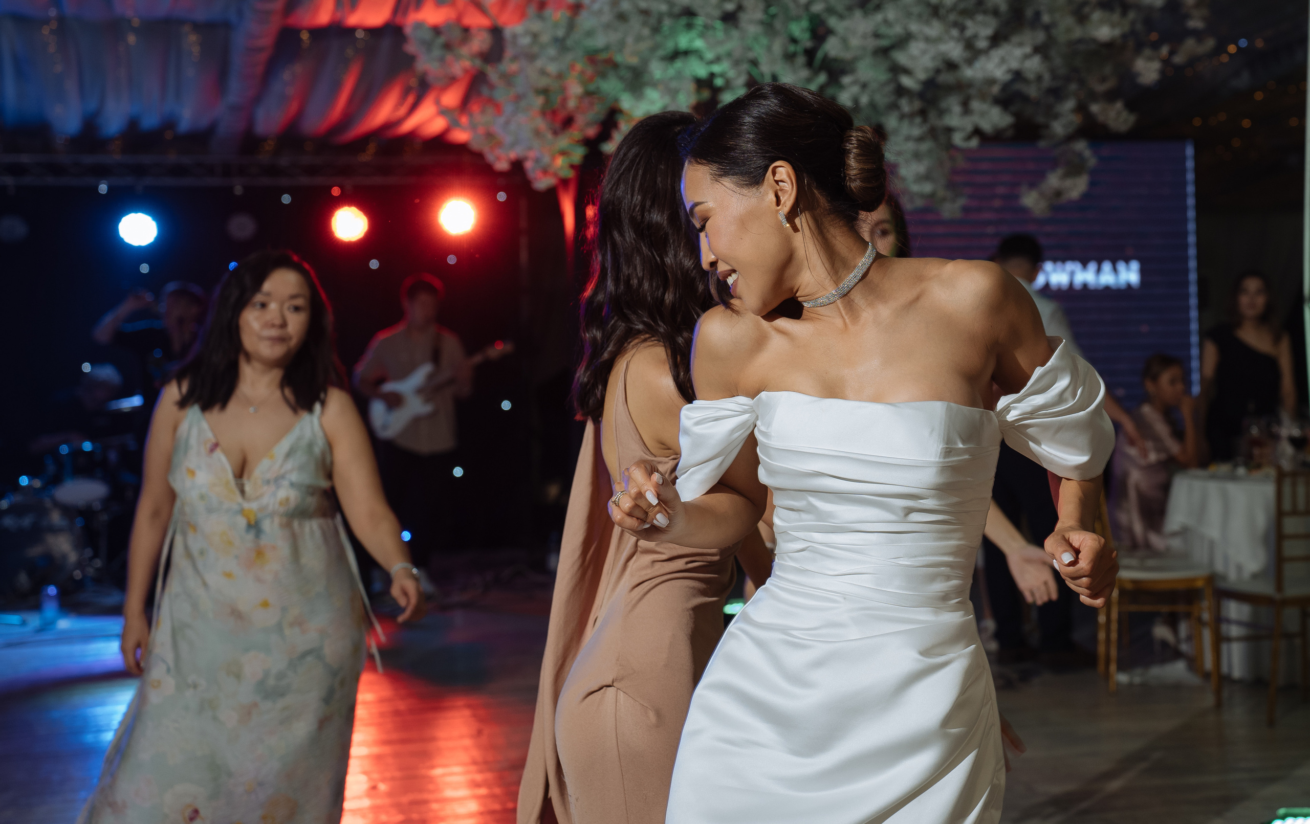 Дархан и Динара. Свадебный фотограф Диана Грицай