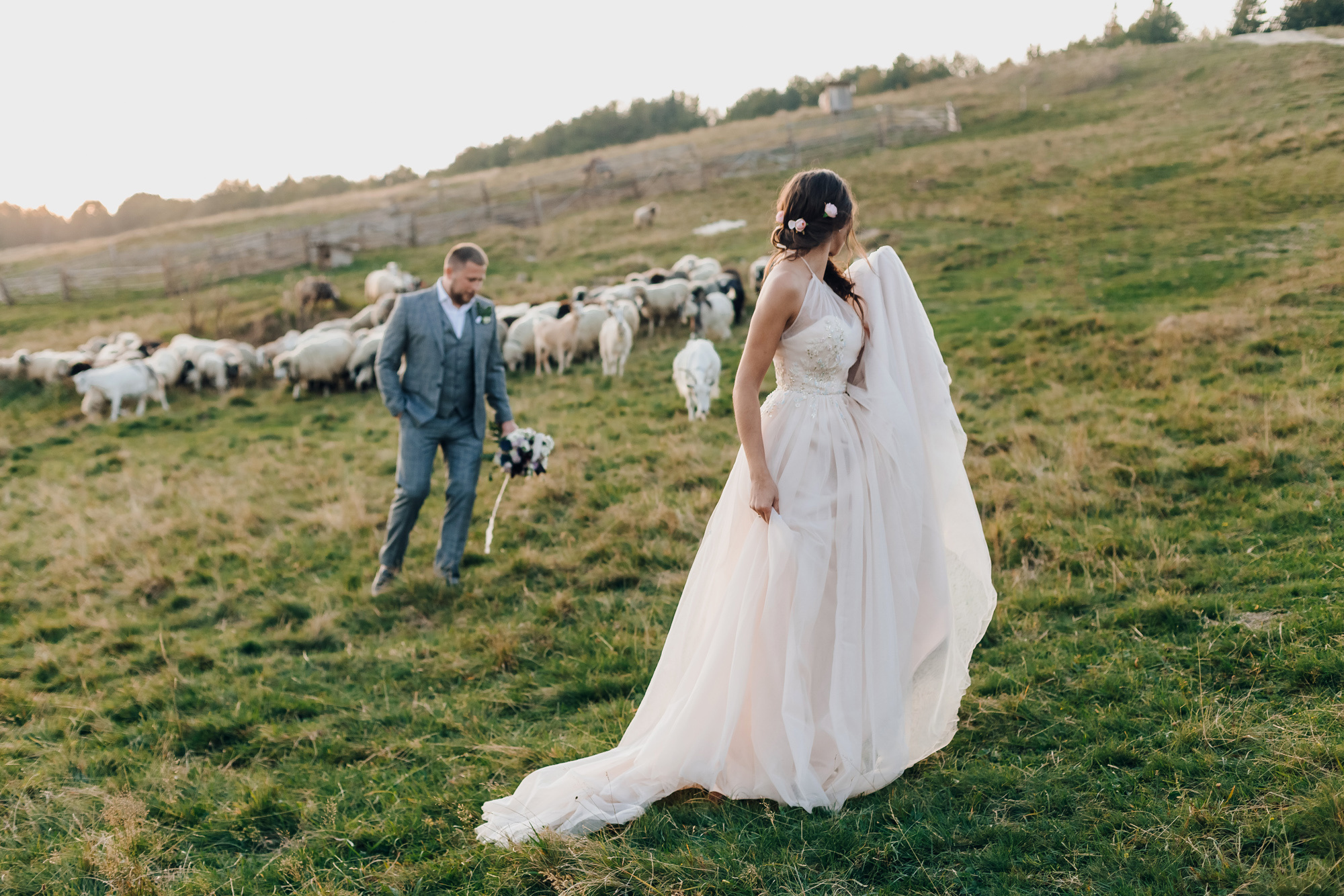 Александра и Евгений (Свадьба высоко в горах). Семейный фотограф в Минске Саша Павлюк