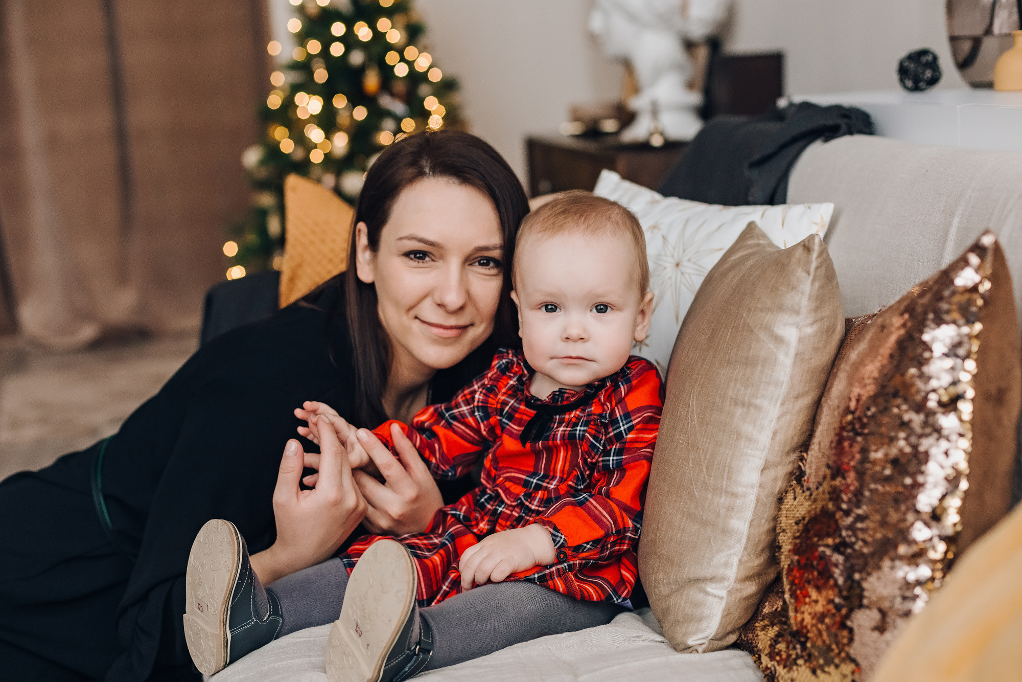 Оля, Алексей и Соня (новый год 2020). Семейный фотограф в Минске Саша Павлюк