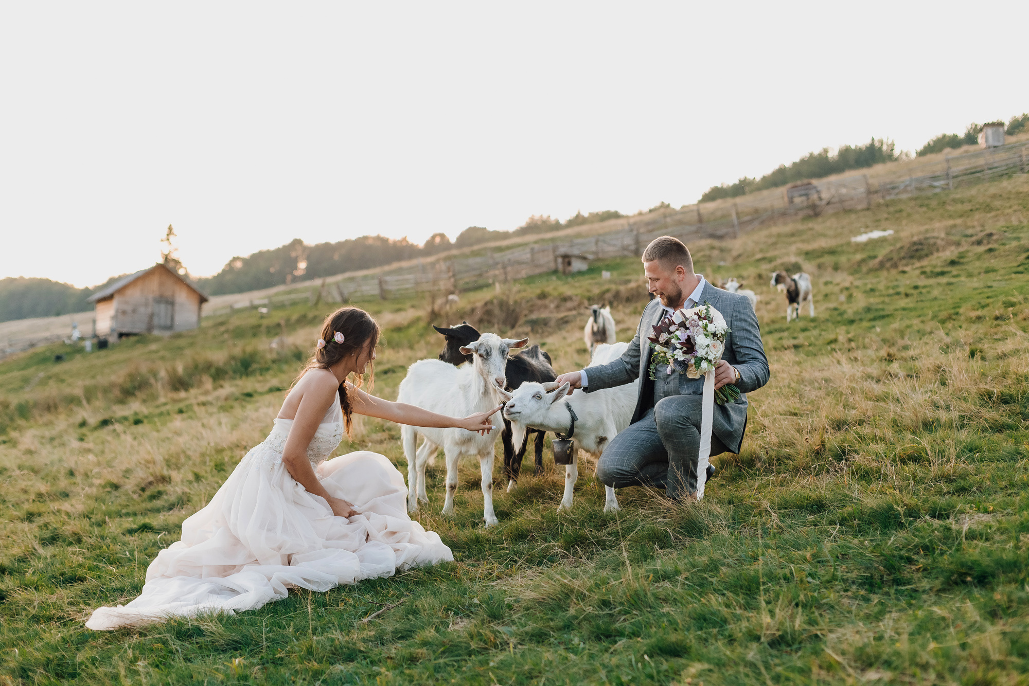 Александра и Евгений (Свадьба высоко в горах). Семейный фотограф в Минске Саша Павлюк