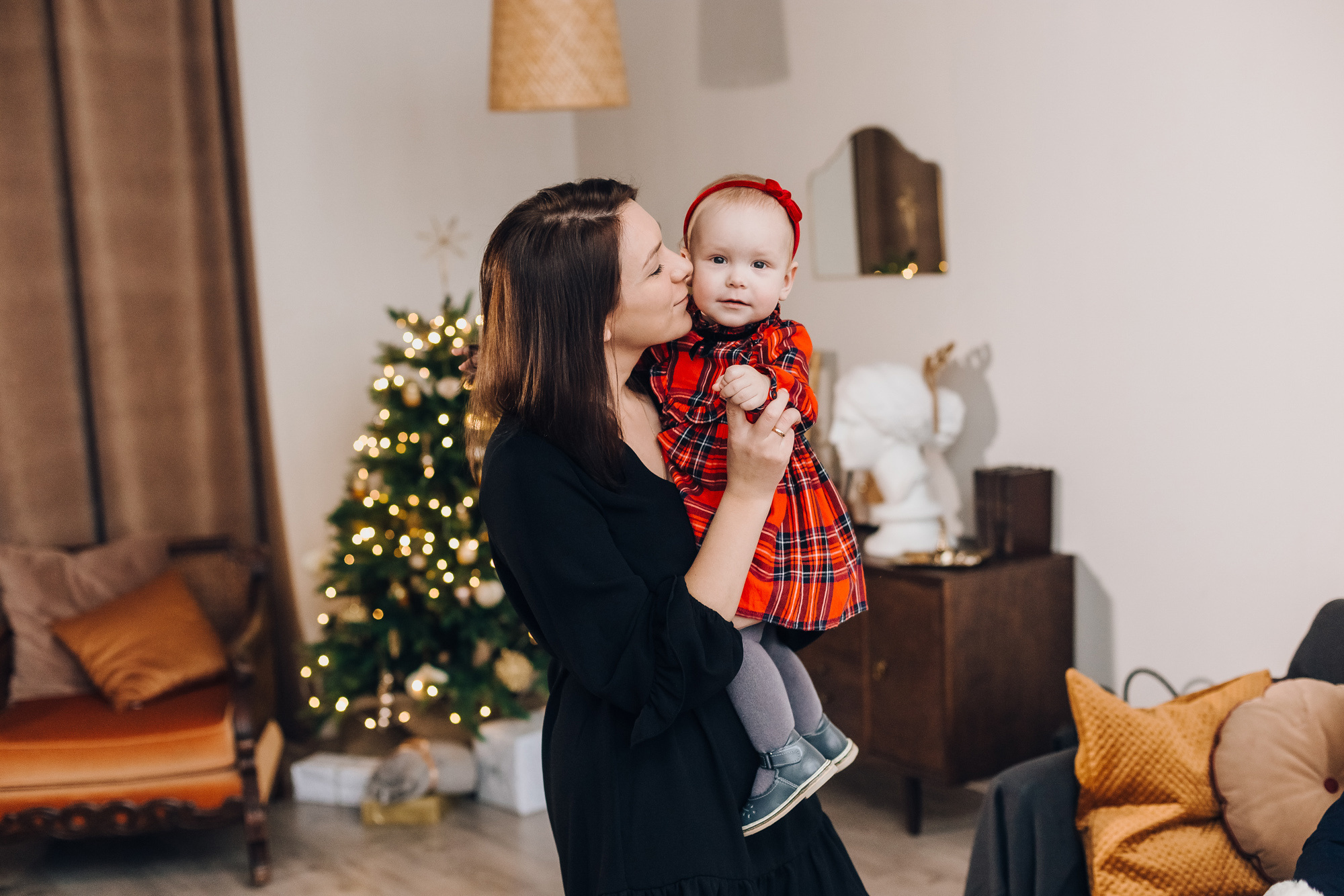 Оля, Алексей и Соня (новый год 2020). Семейный фотограф в Минске Саша Павлюк