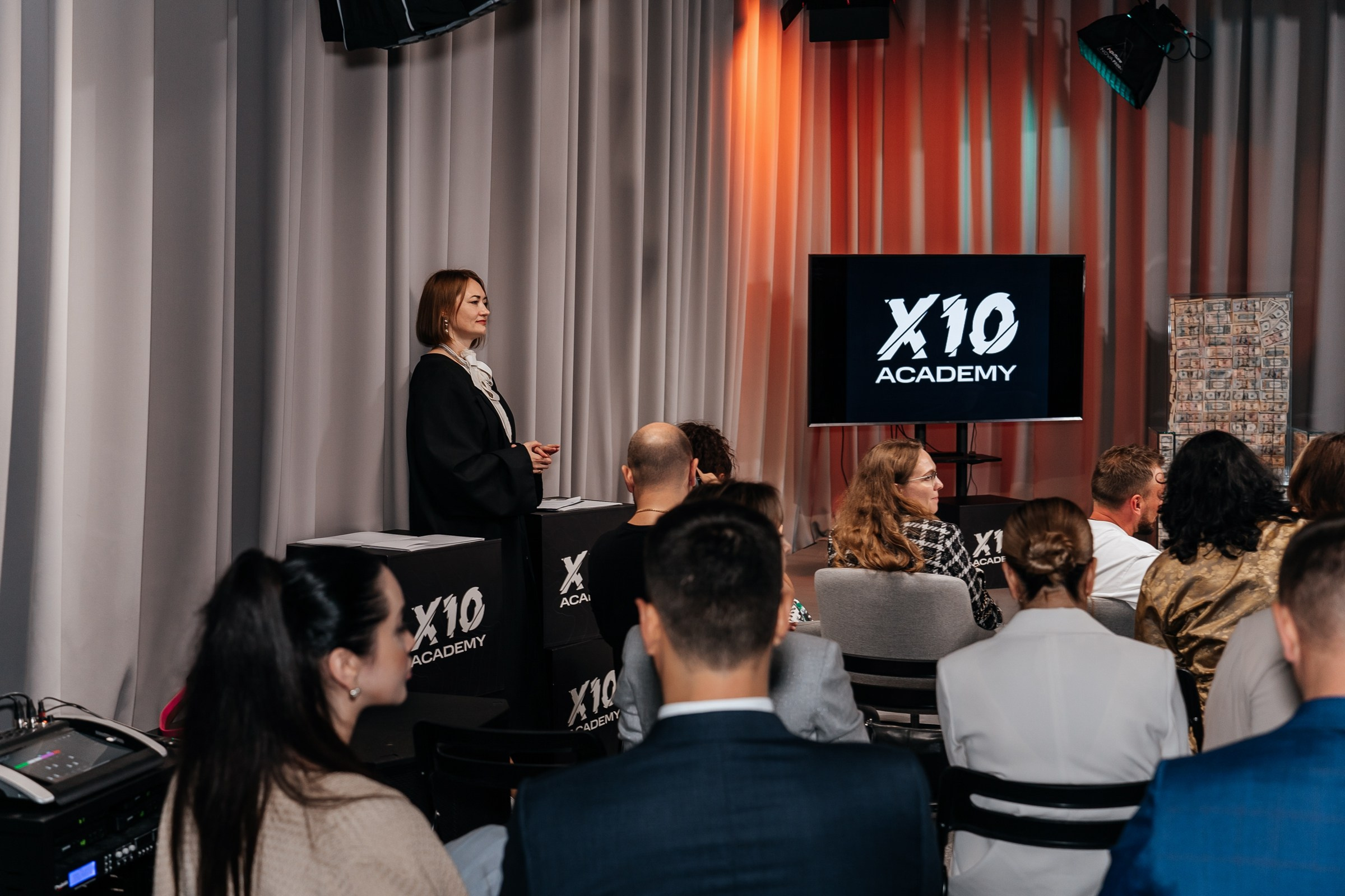 X10 CLUB выпускной академии Игоря Рыбакова. Семейный и репортажный фотограф в Москве Оксана Шилова