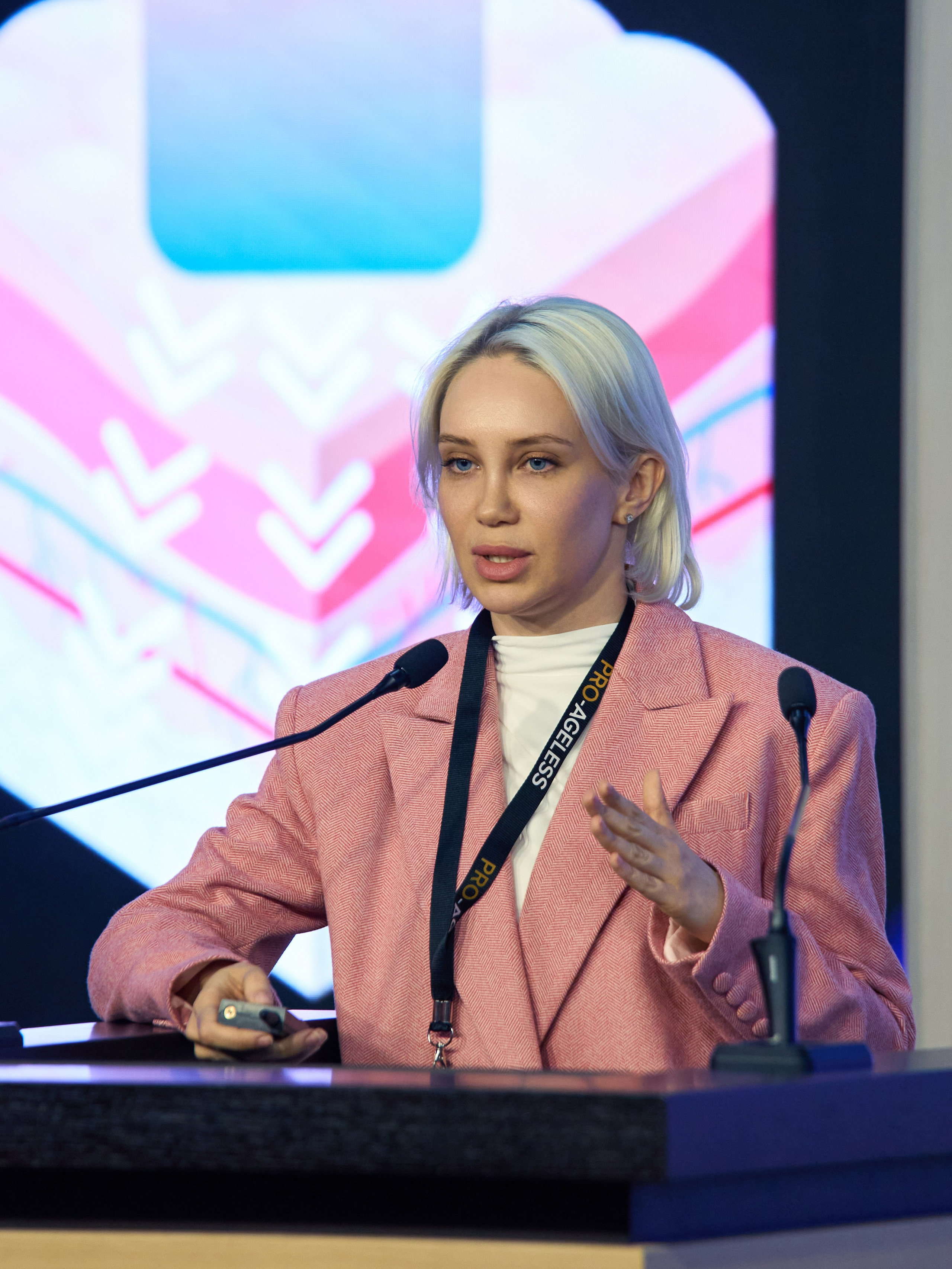 СПИКЕРЫ. PRO-AGELESS