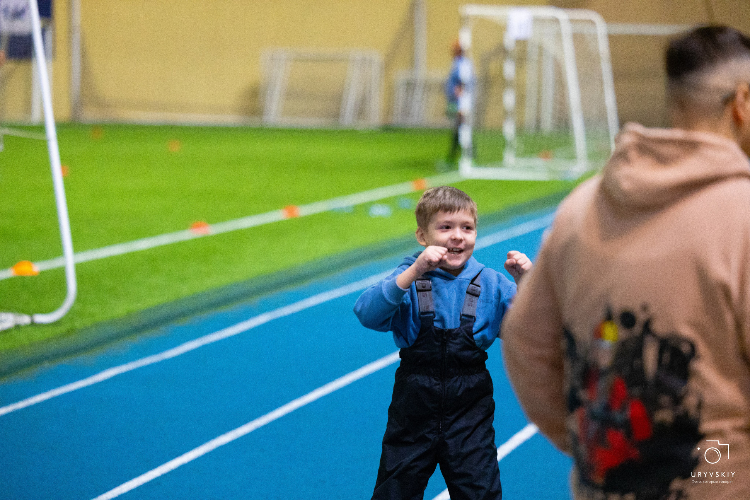 Командор футбол 29.11.2025. Игорь Урывский. Фотограф Красноярск