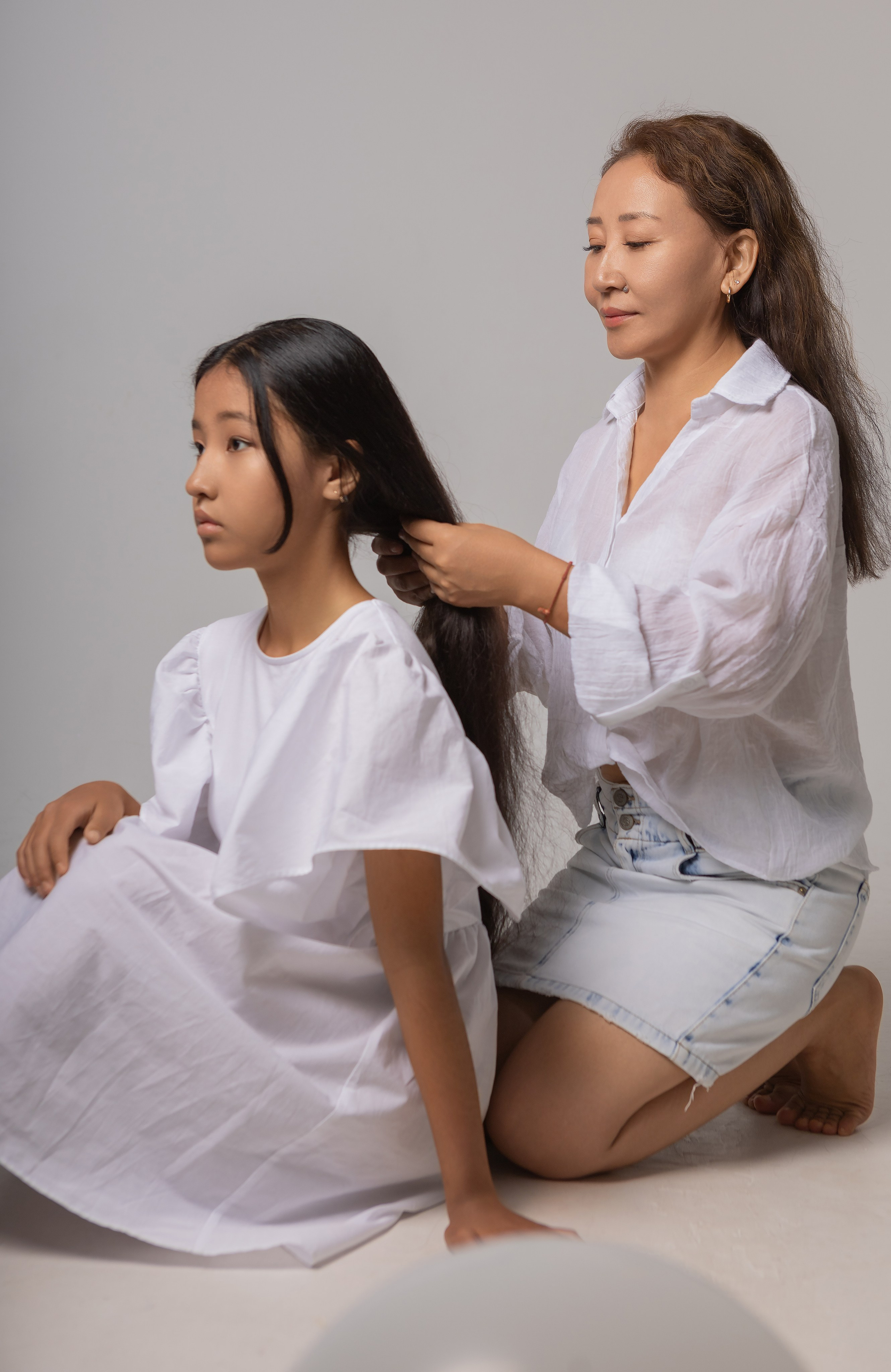 Агата с мамой. Семейный фотограф Кызыл Олчей Ензак