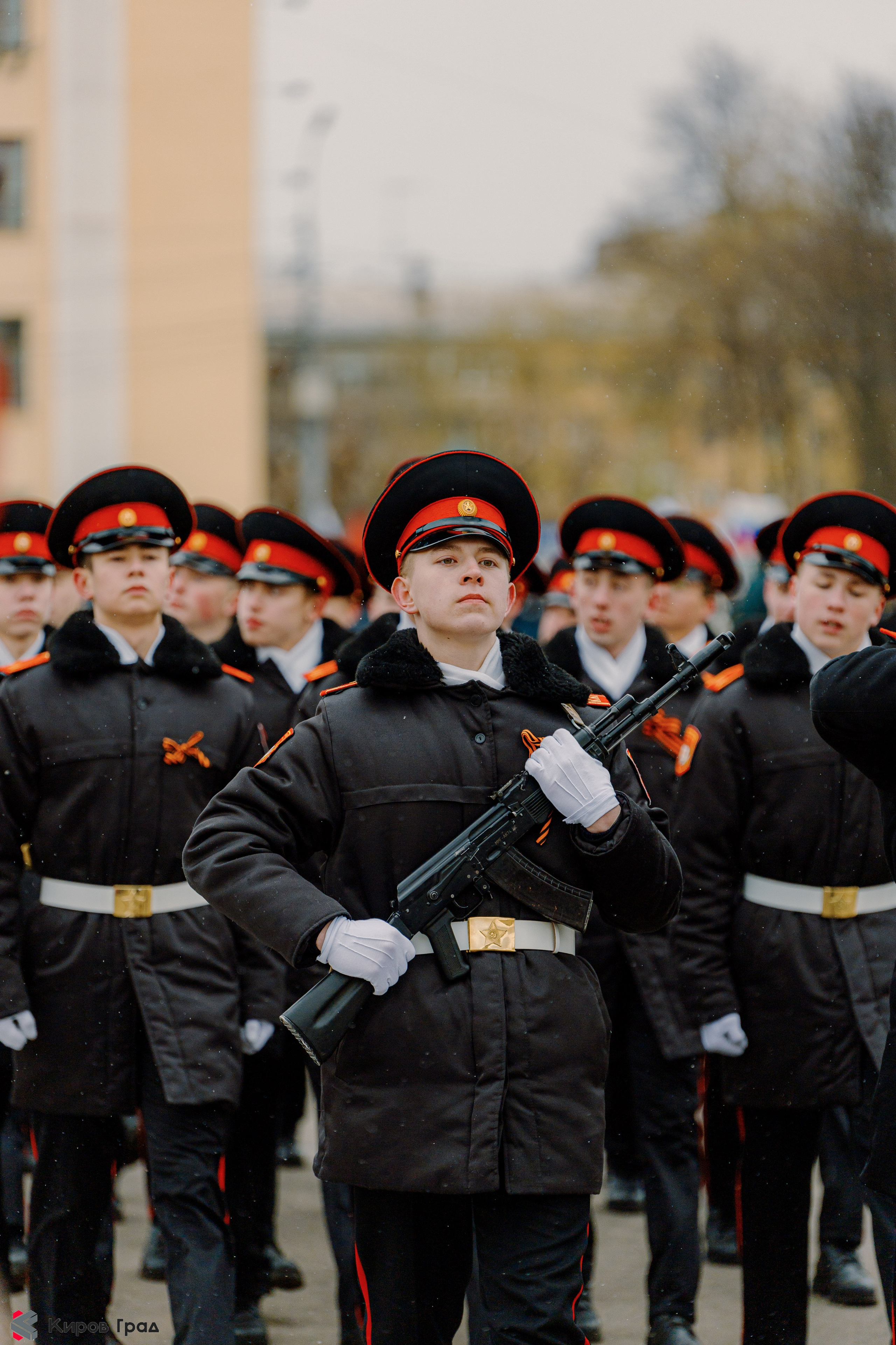 Парад победы 9 мая. Свадебный и репортажный фотограф Киров | Вадим Карпук