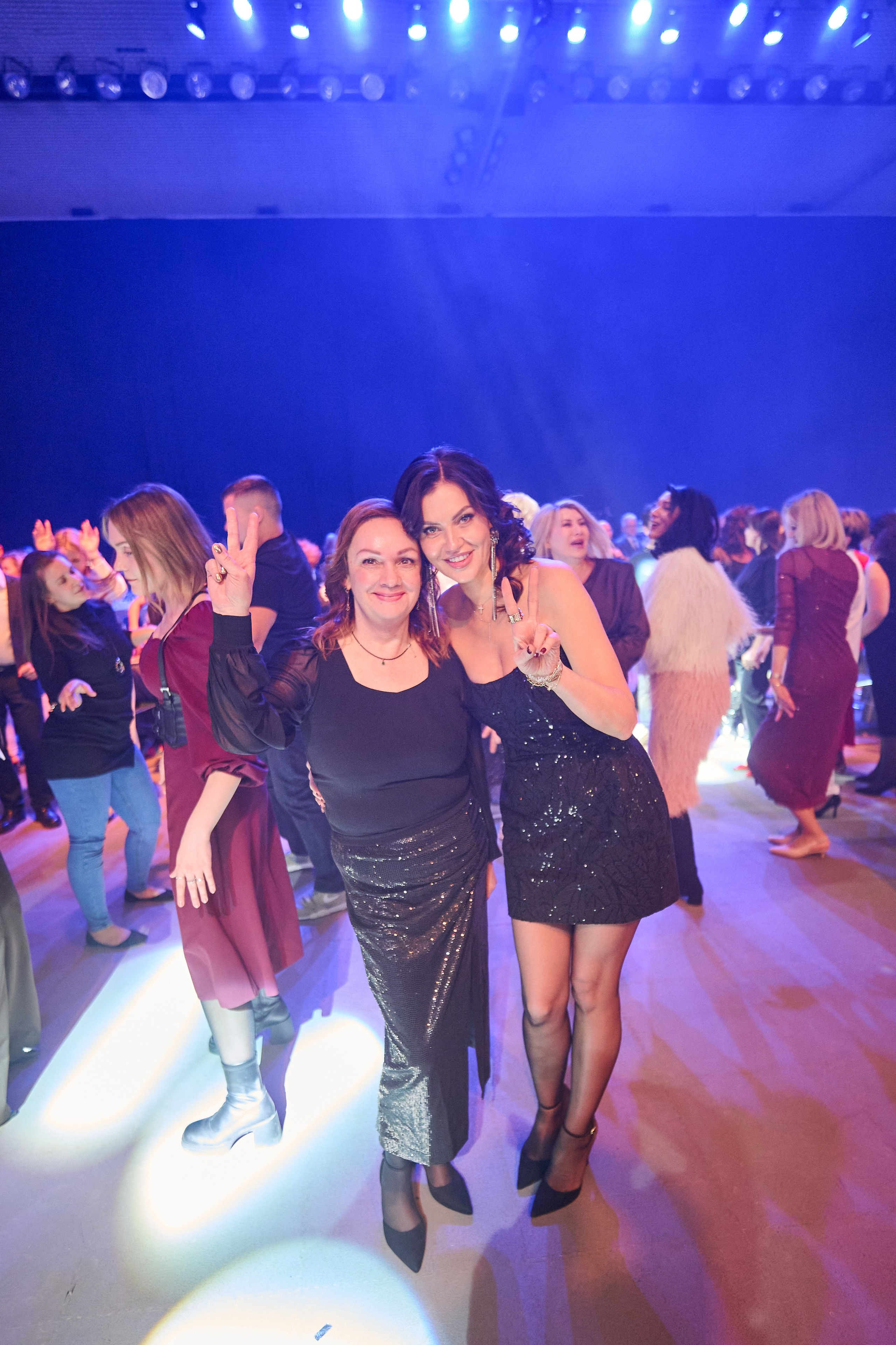 С Новым годом в стиле 2000х. Фотограф в Самаре