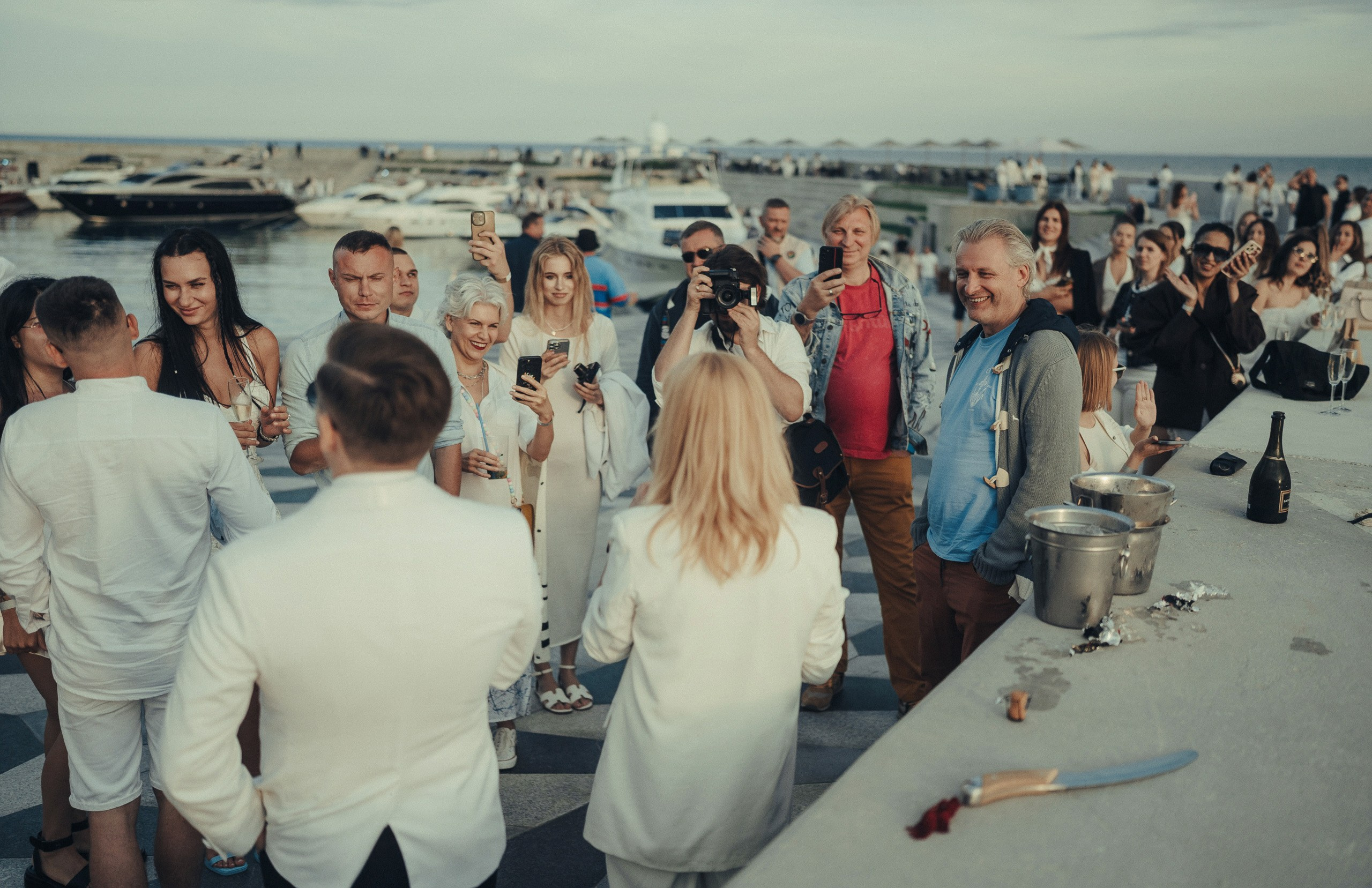 Репортажная фотосессия в Крыму: мероприятие на территории курорта "Мрия".