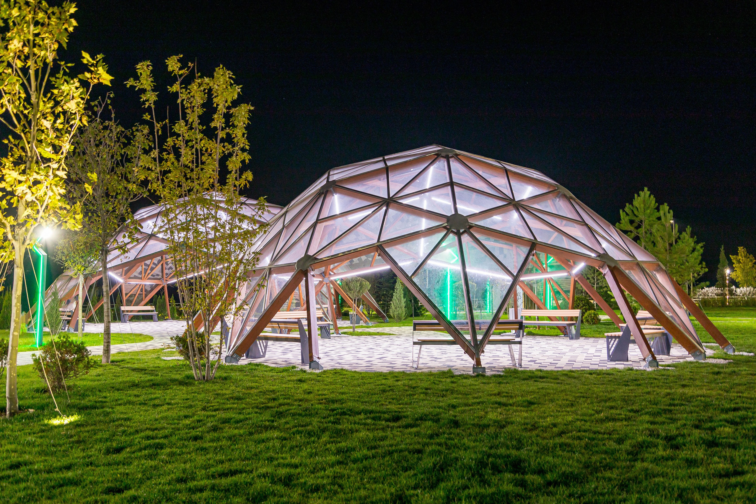 Exterior photography. Interior photographer Vitalii in Portland and Vancouver