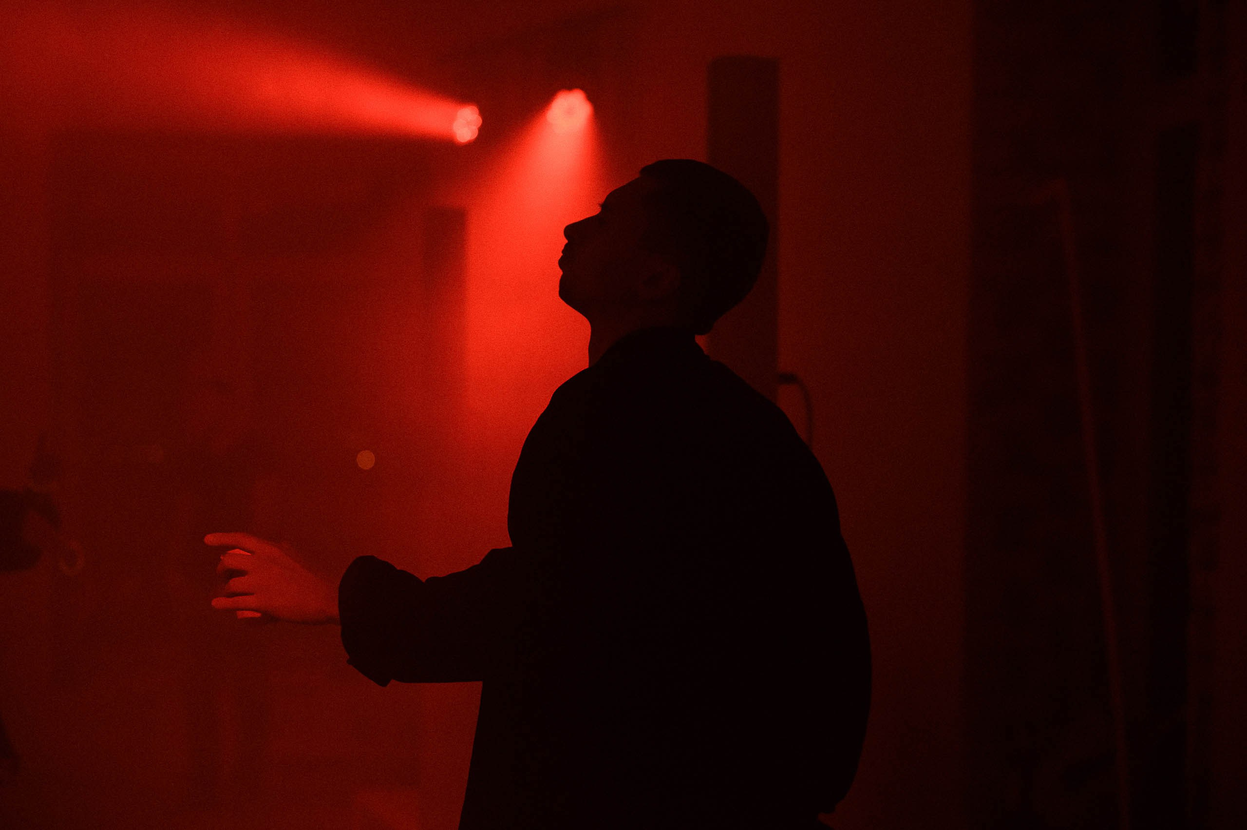 Вечеринка в новостройке. Евгений Нисковских — свадебный и репортажный фотограф в Тюмени