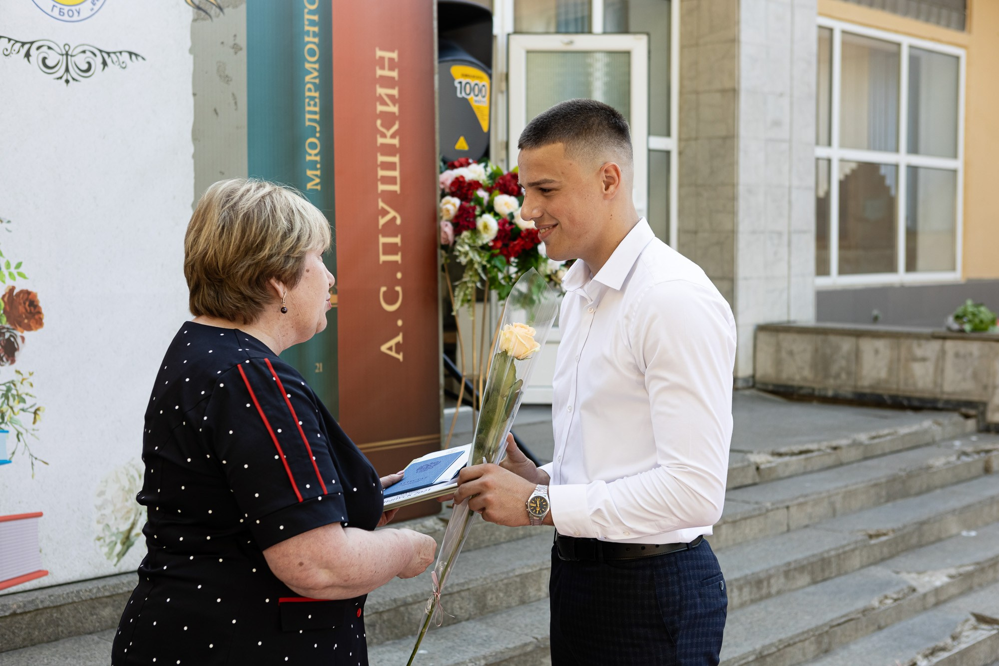 Фотосъёмка выпускного в школе. Свадебный фотограф, фотосъемка в Крыму, Севастополе, Симферополе, Ялте