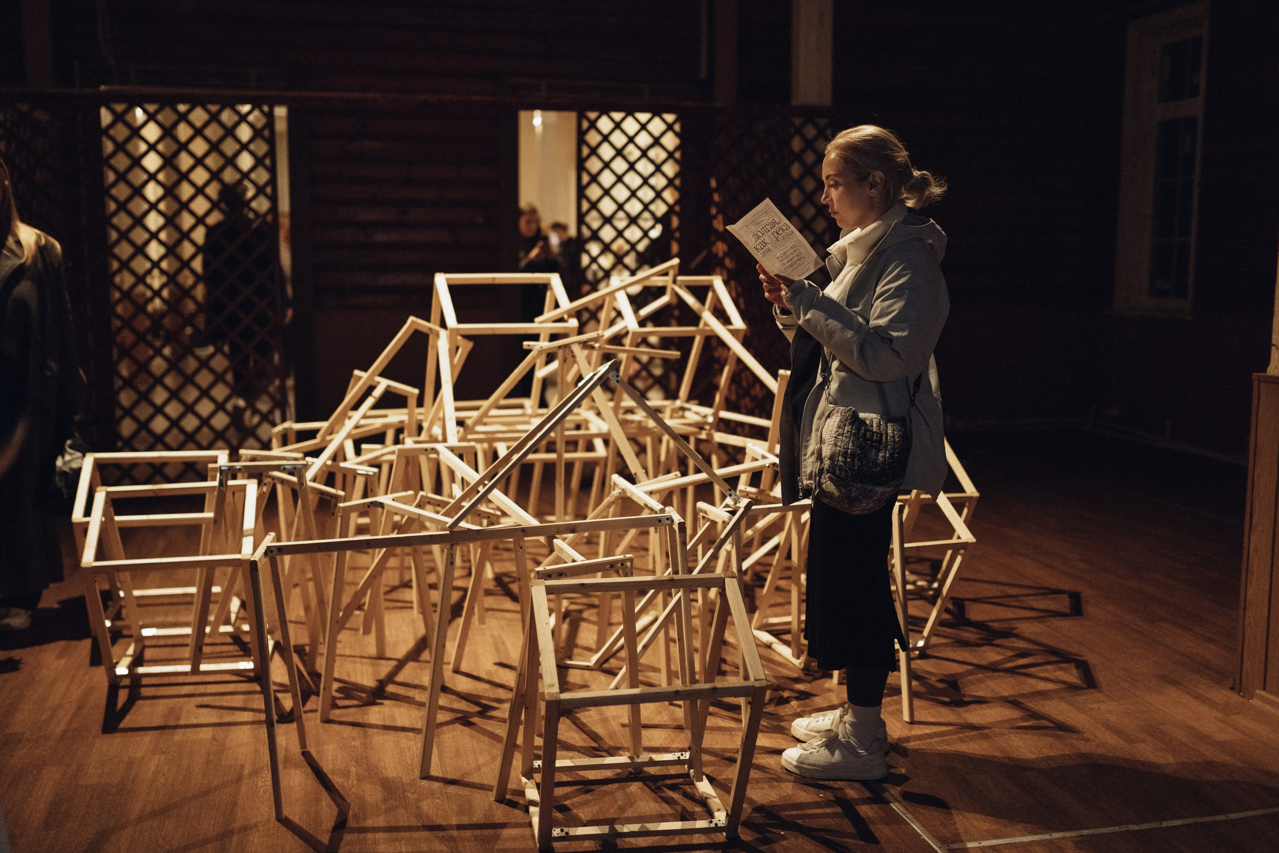 ДОЛГАЯ, КАК РЕКА. Художественная группа «Нежные Бабы»