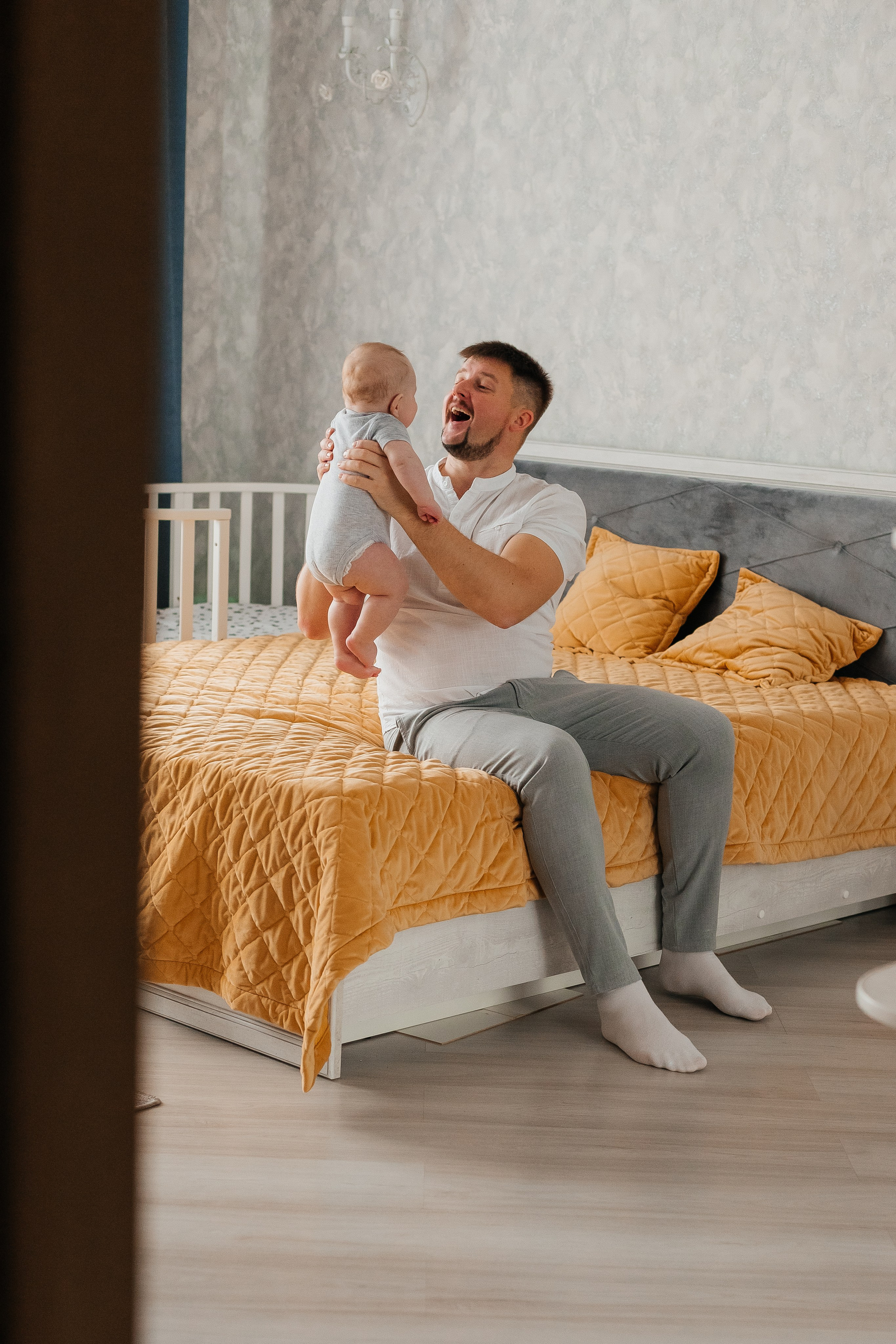 Уютная встреча. Фотограф новорожденных в г. Россошь Виктория Нечепуренко