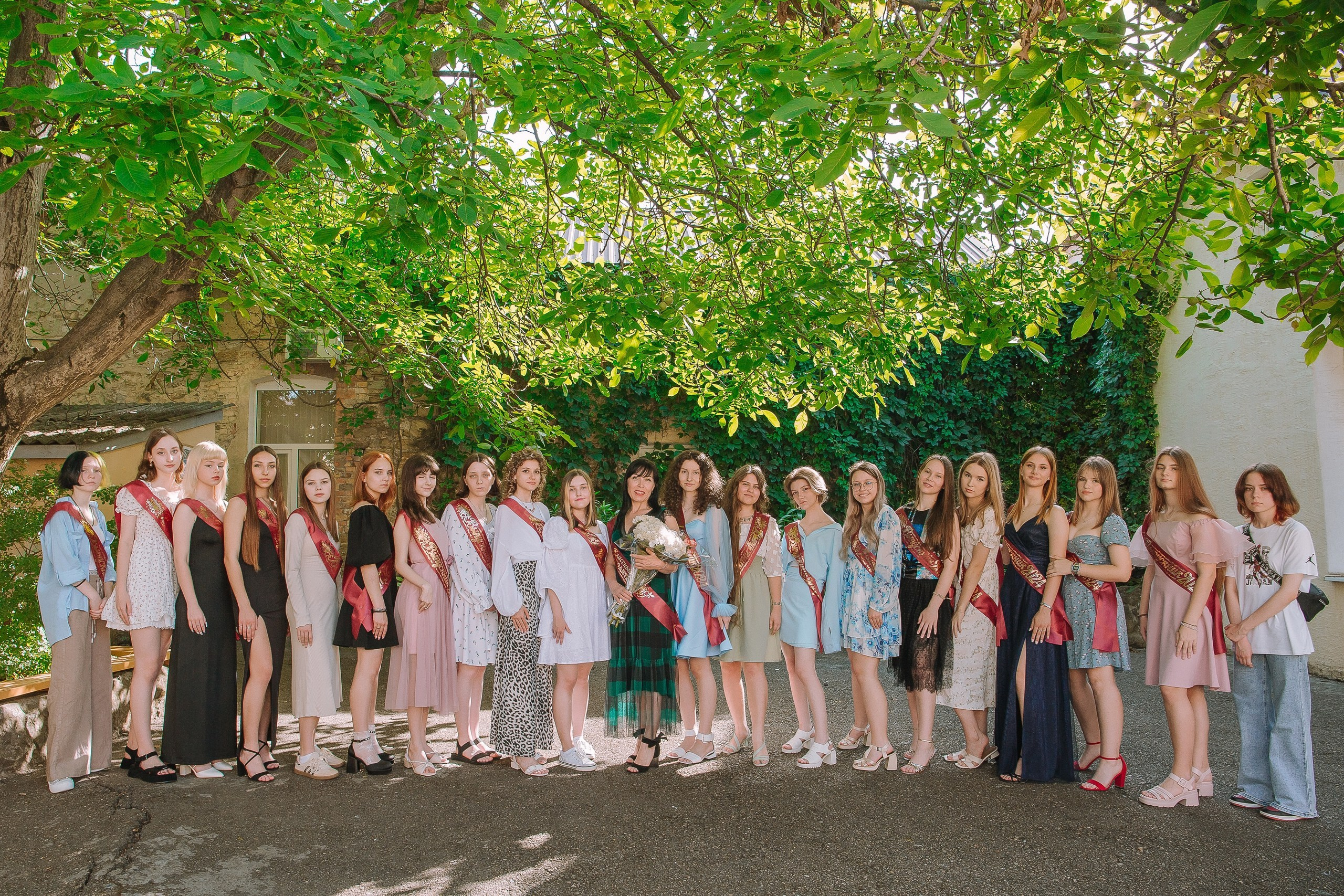 Выпускной в Художественной школе. Выпускные альбомы Натальи Бутко: Новороссийск, Анапа, Геленджик