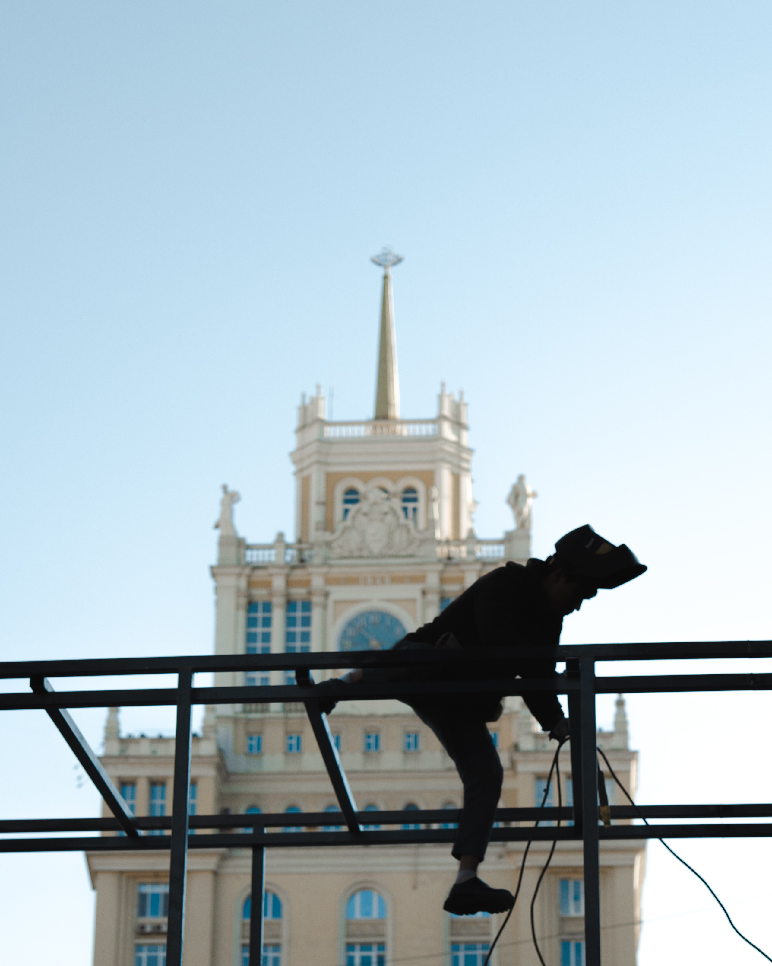 Street. Если ты на Земле — звони