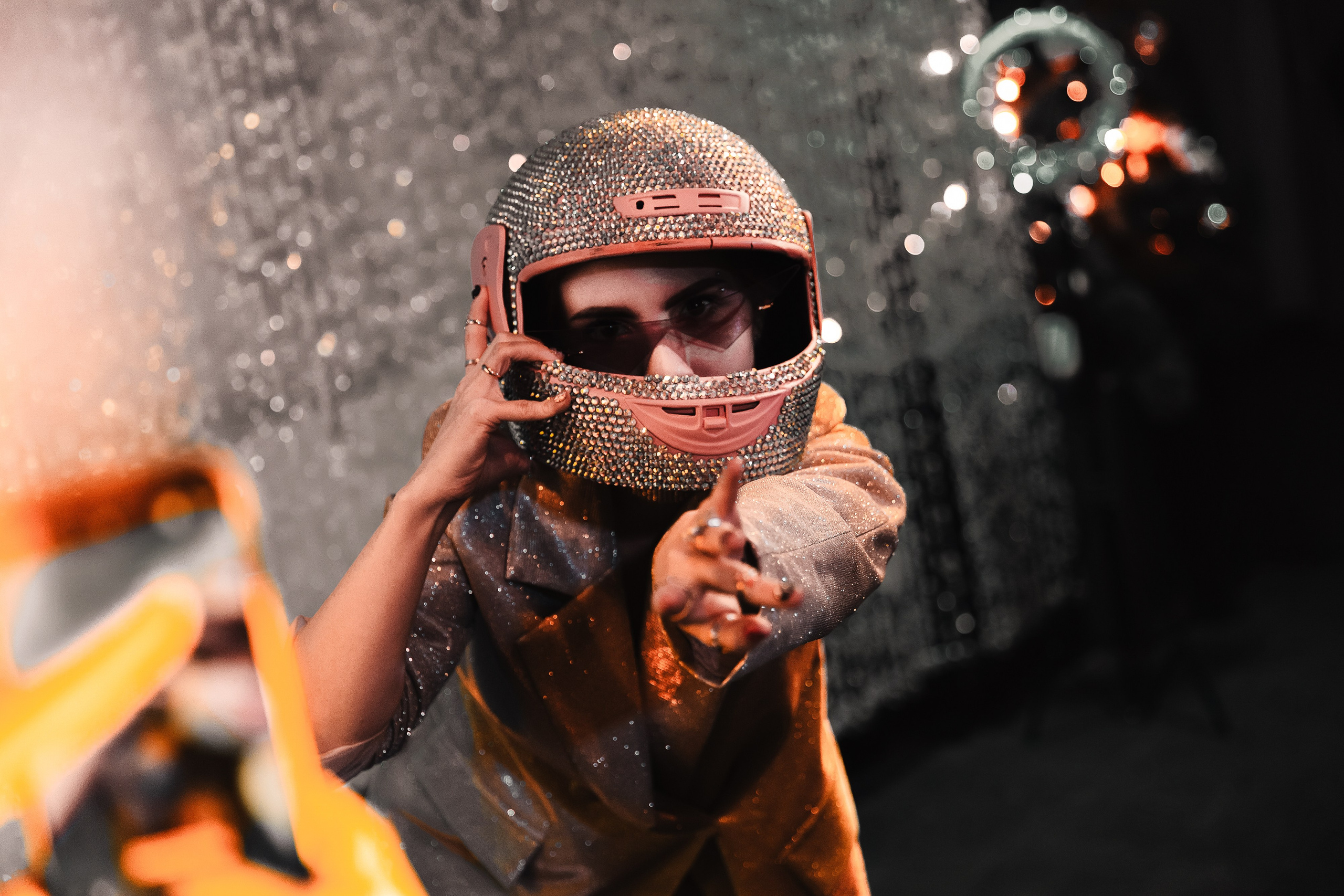 Фотосъемка презентаций модных журналов в Санкт-Петербурге | Рекламные кадры для медиа