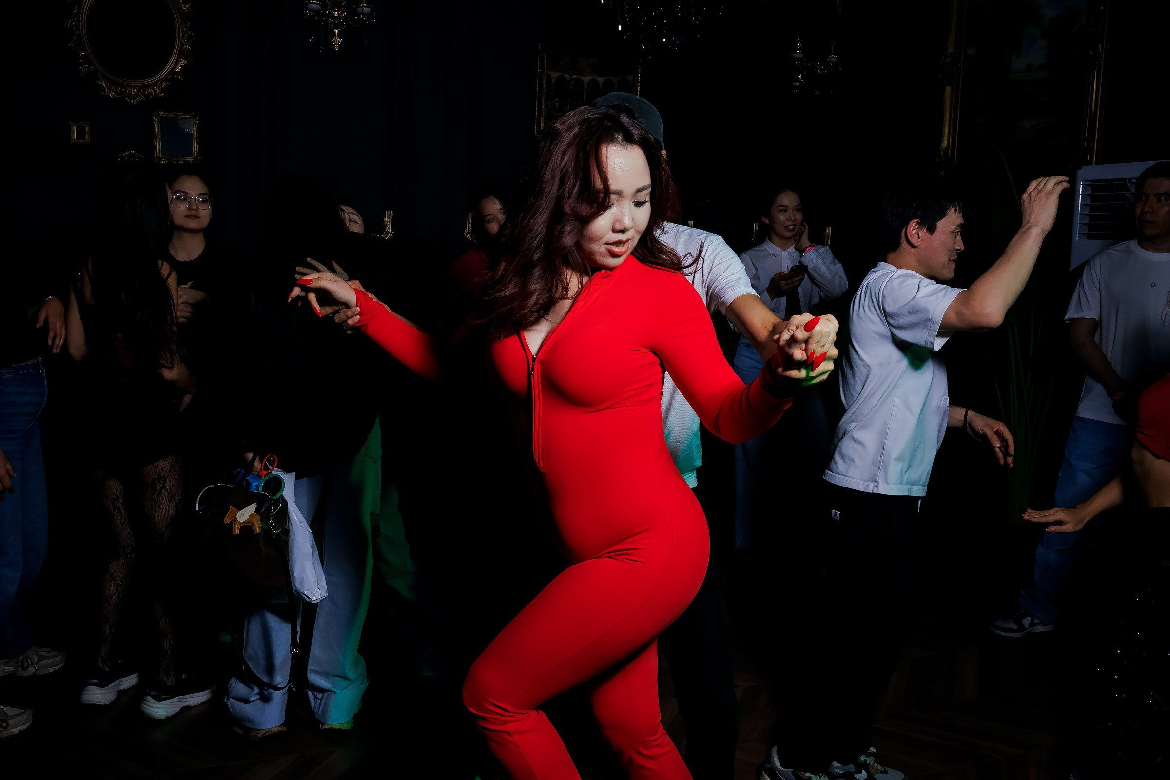 Bachata party. Репортажный фотограф в Алматы Каюпов Сержан
