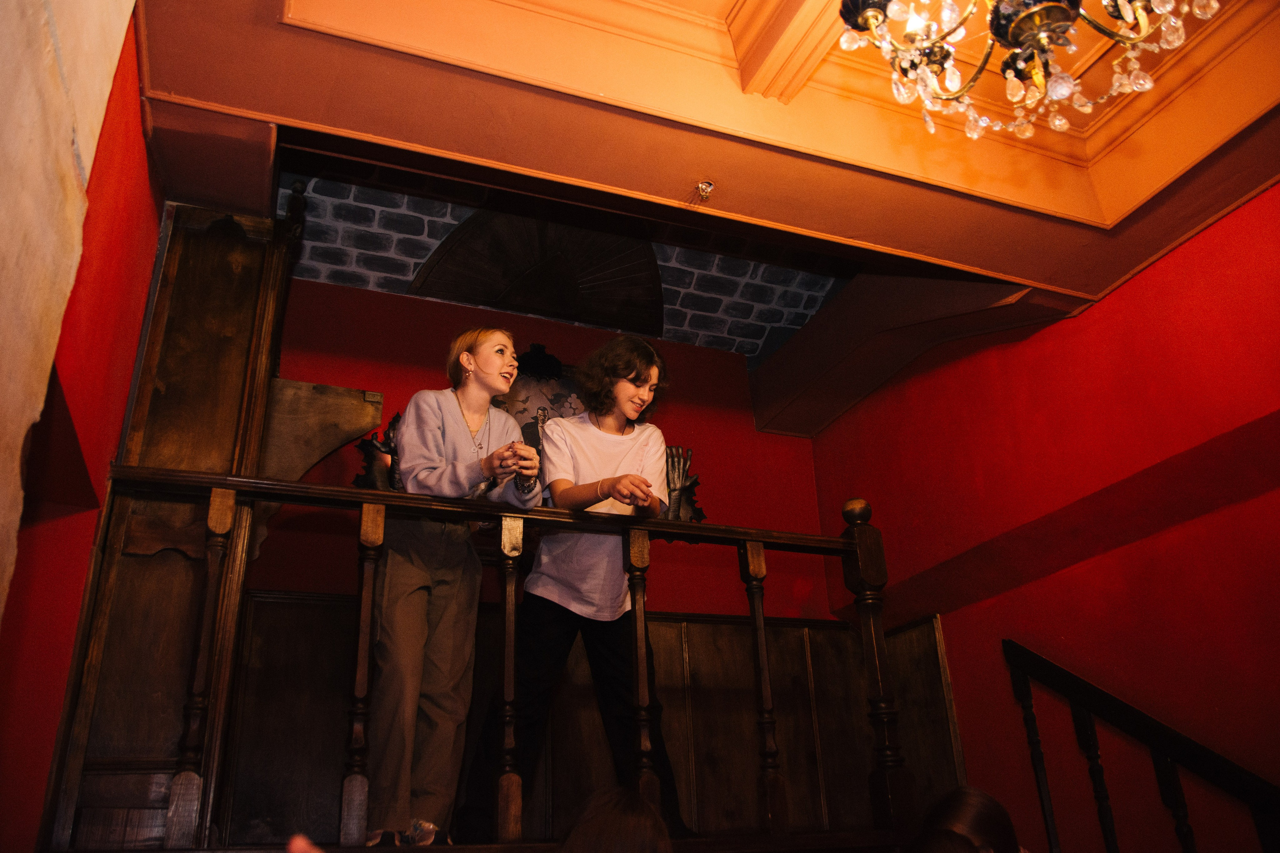 Квест в Нелогике. Фотограф в Москве. Индивидуальные и парные съёмки, мероприятия, промо-съёмки для артистов