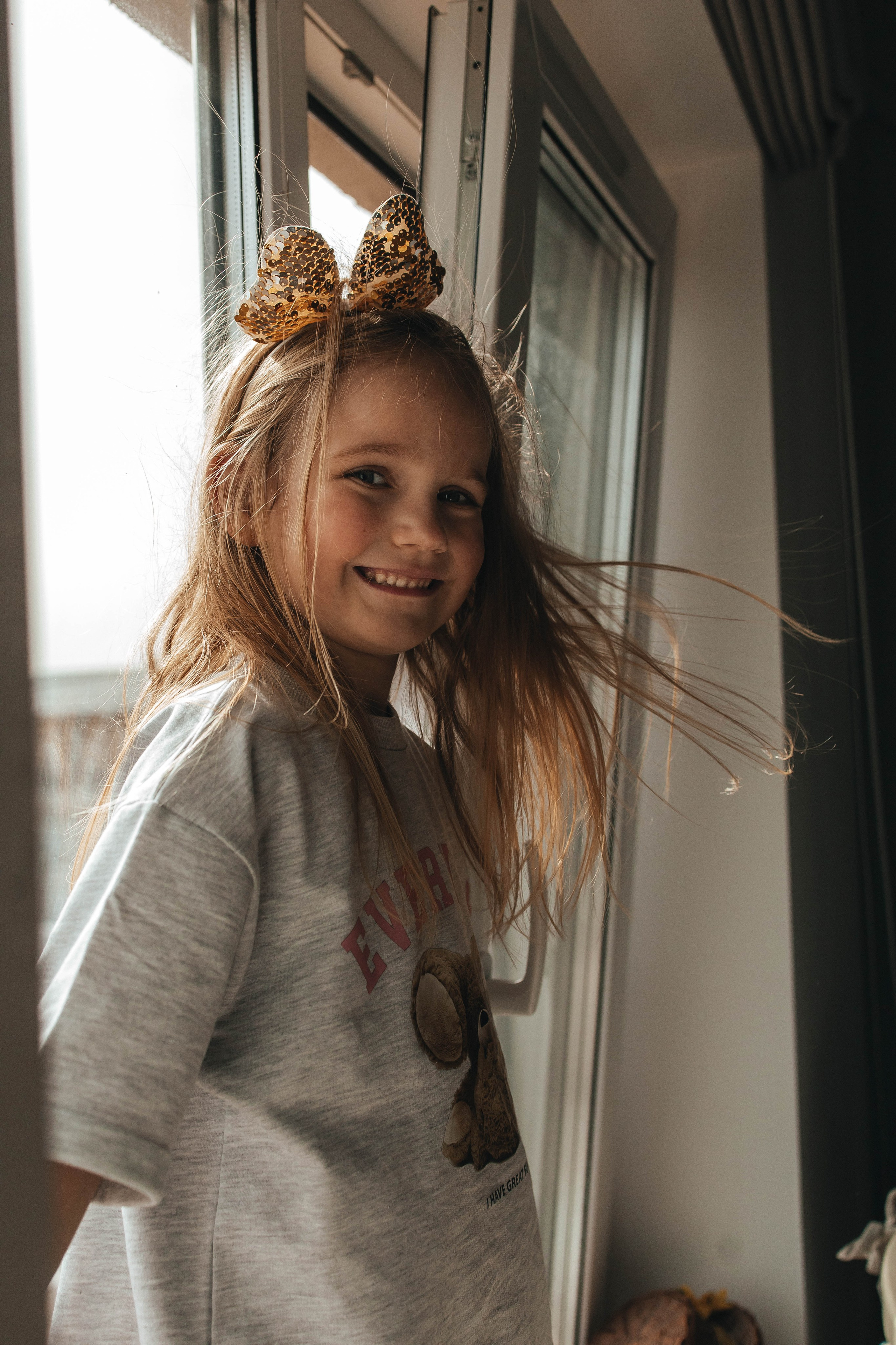 Домашняя съемка в своем доме для большой семьи Вадима, Ларисы, Полины, Элисии и Эрнеста. Семейный фотограф в Москве, Щелково, Фрязино _ Виктория Степанова