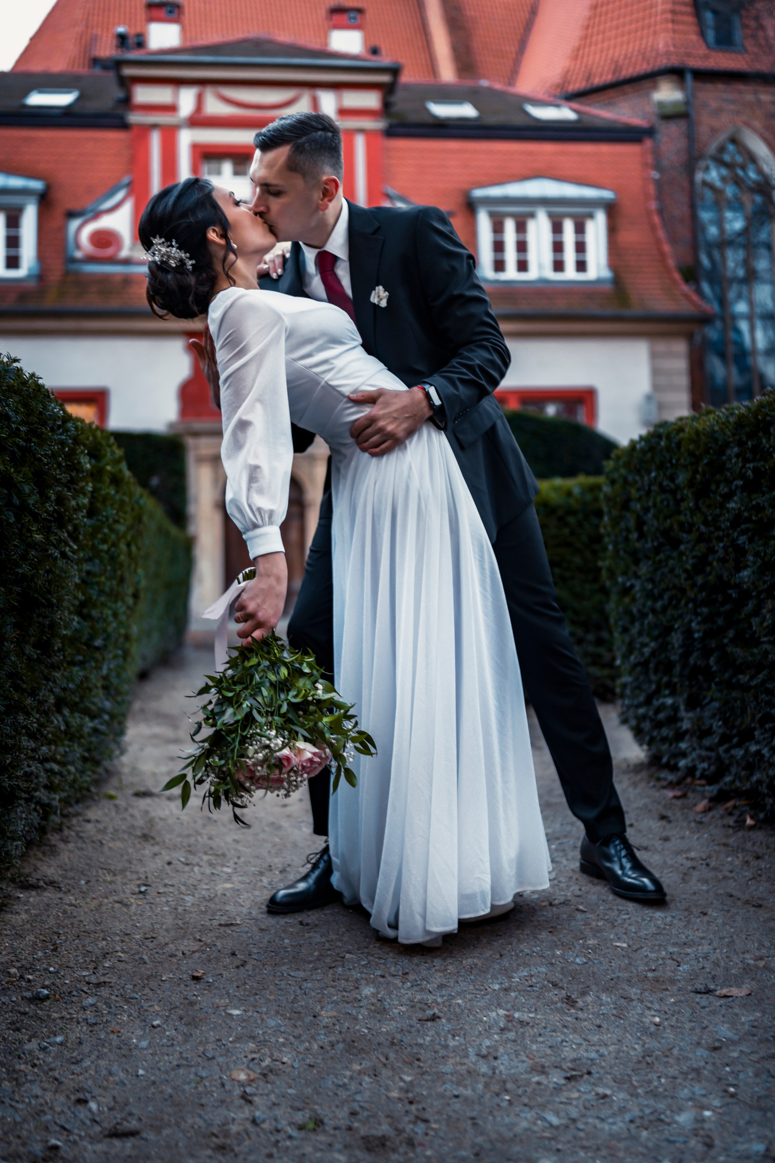 Wedding Wroclaw. Portrait photographer Wrocław Vitali Pabiadzinski