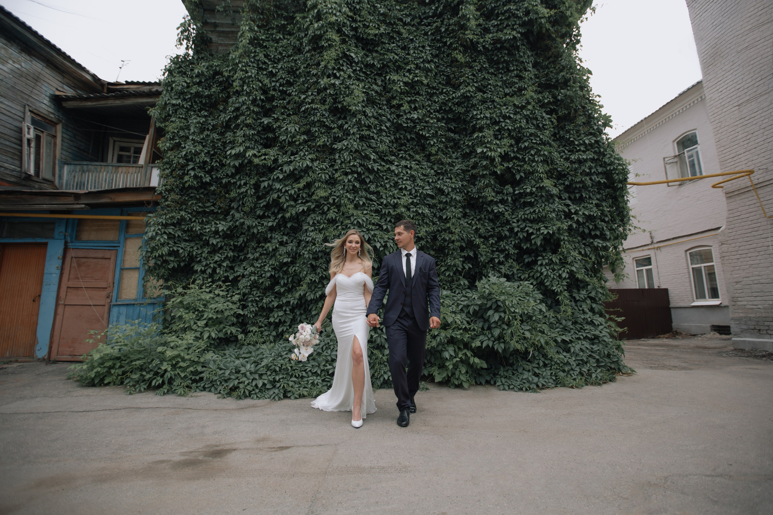 Самарские дворики. Wedding photographer