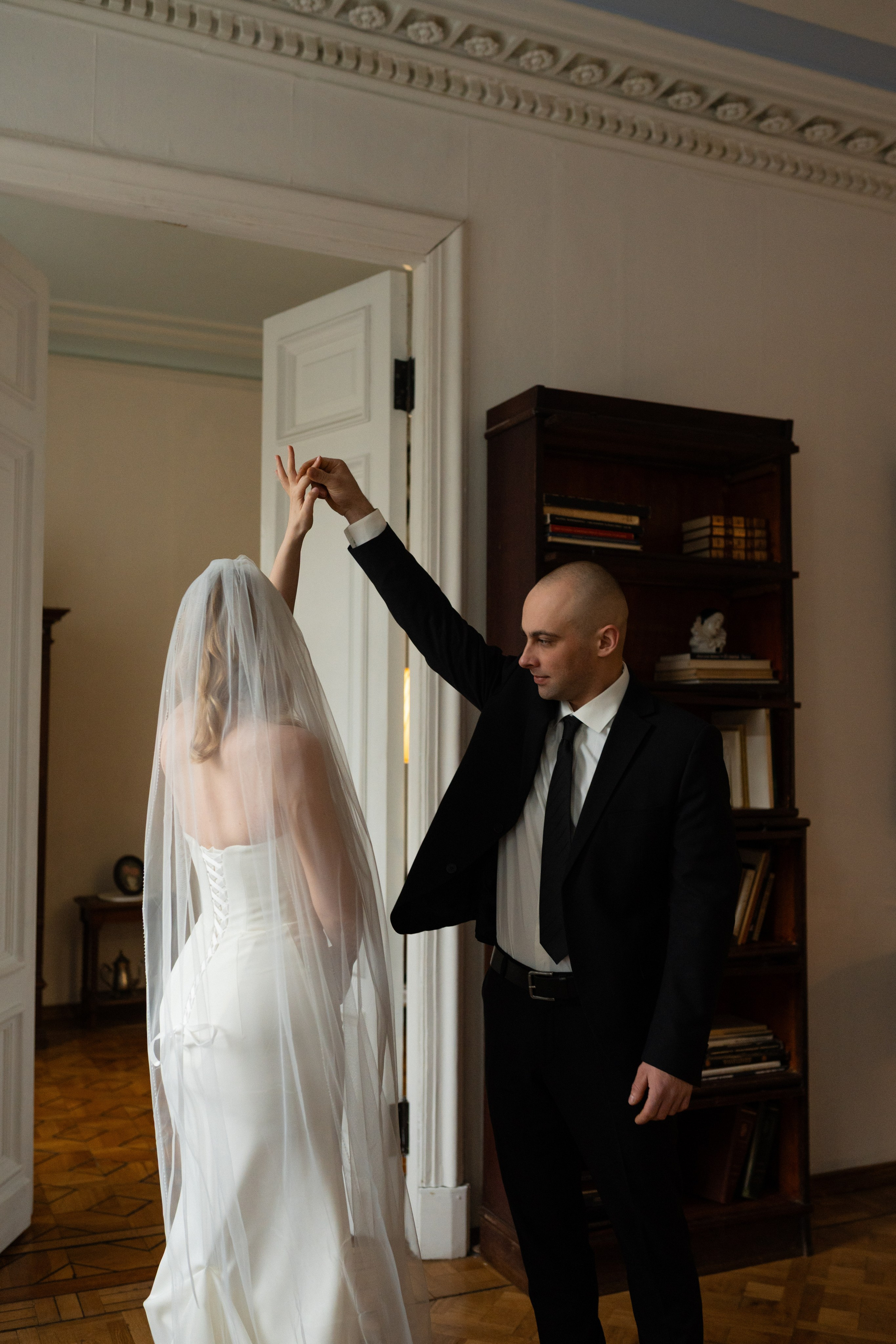 Мария и Алексей, студия 1884. Свадебный фотограф в Москве Анна Полушина