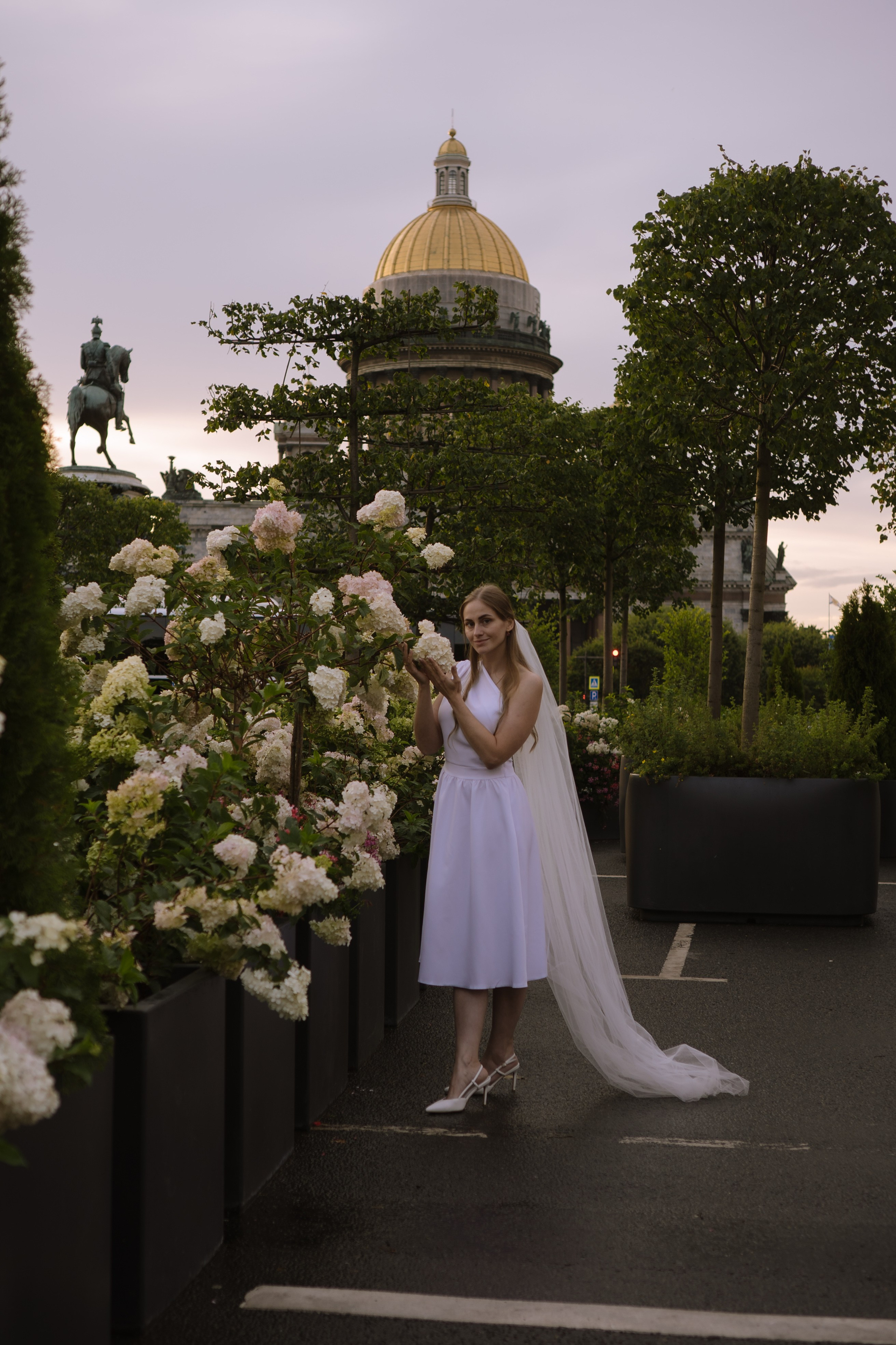 СВАДЕБНАЯ СЬЕМКА С ИСАКИЕВСКИМ СОБОРОМ, АСТОРИЯ И ЗАКОНОДАТЕЛЬНОЕ СОБРАНИЕ. Профессиональный фотограф, Санкт-Петербург — Виктория Богомолова