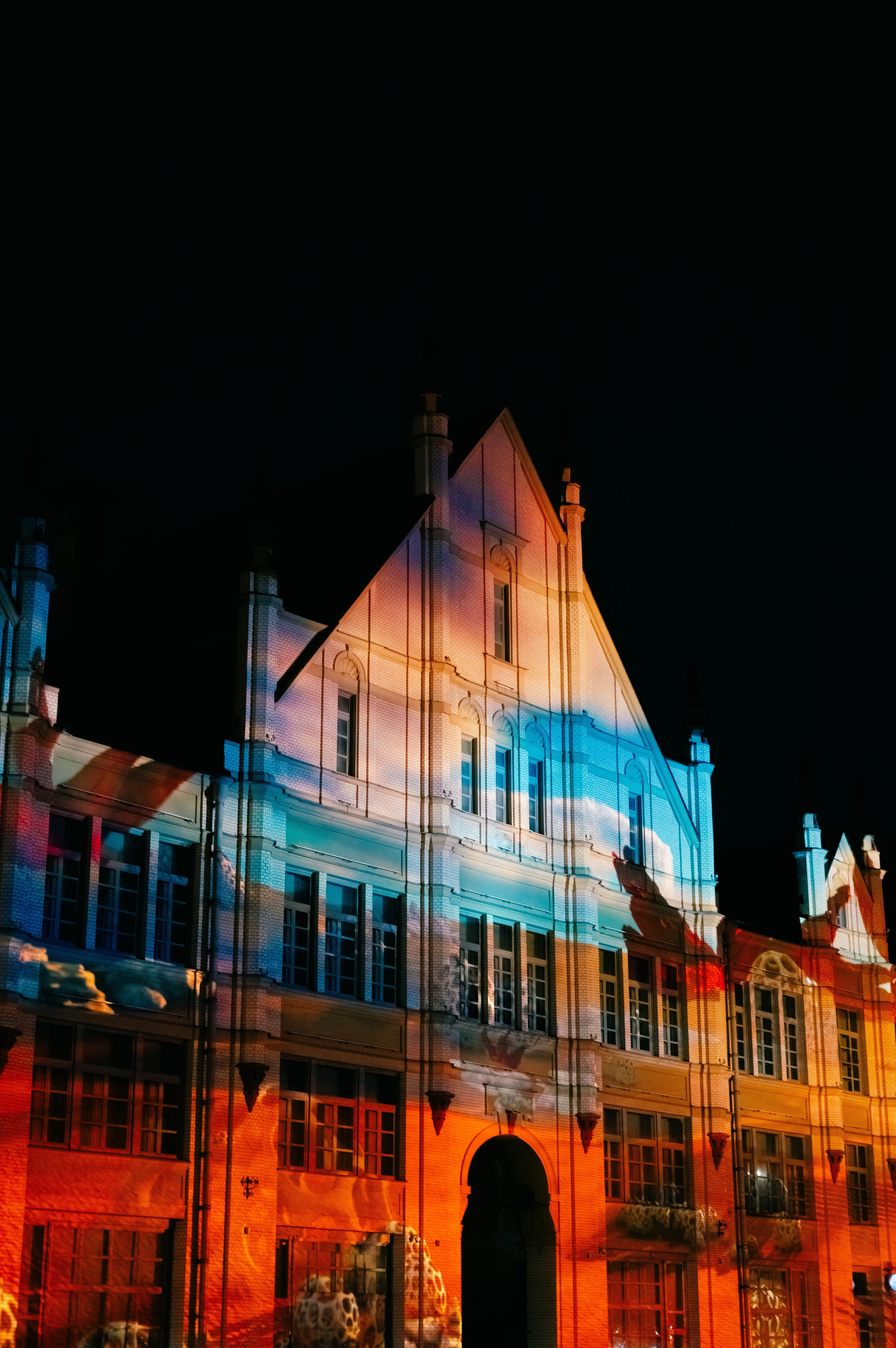 INTERVALS / 2025. Саша Копылов, фотограф в Казани