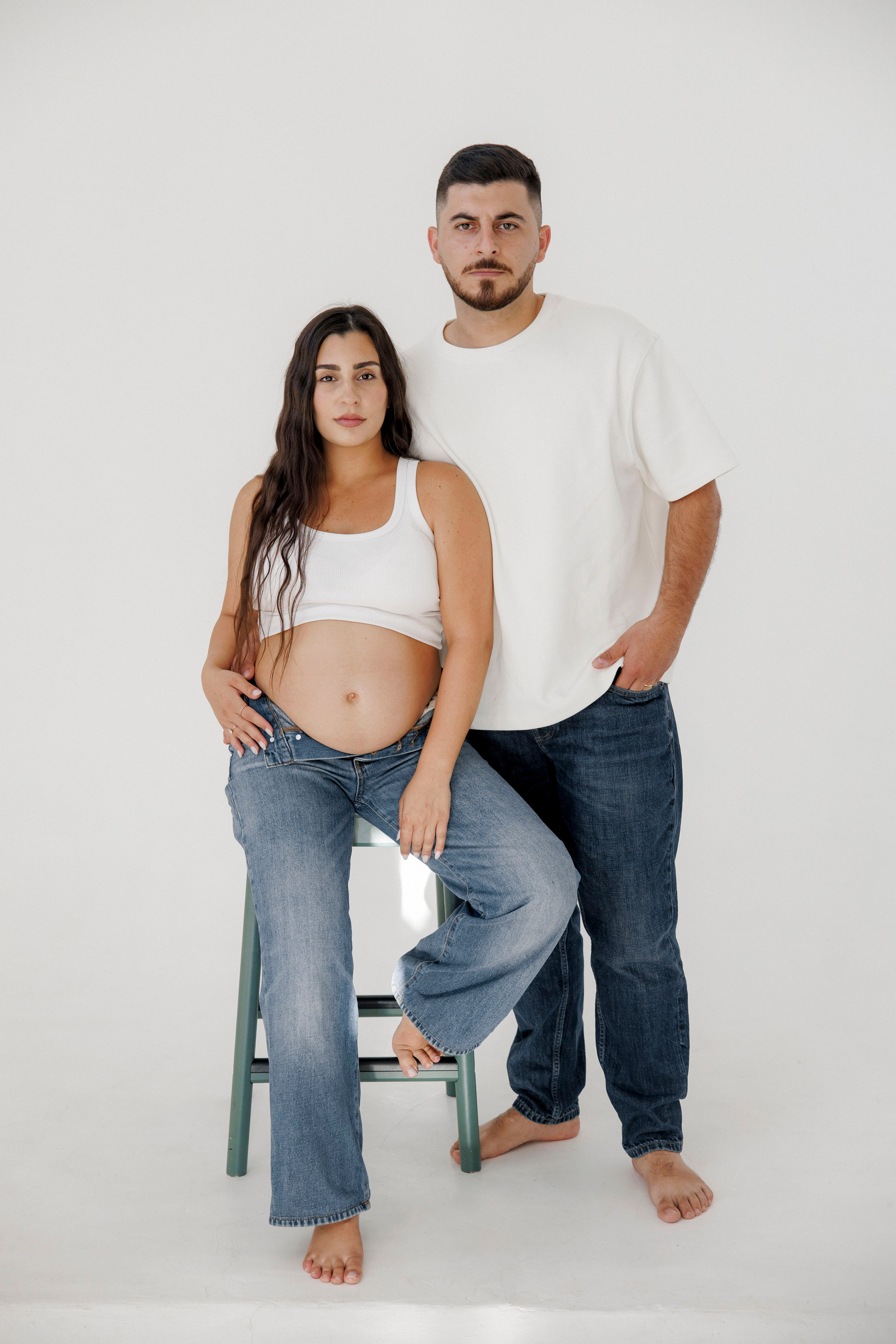 Pregnancy photoshoot inside the Grey Studio. Главная