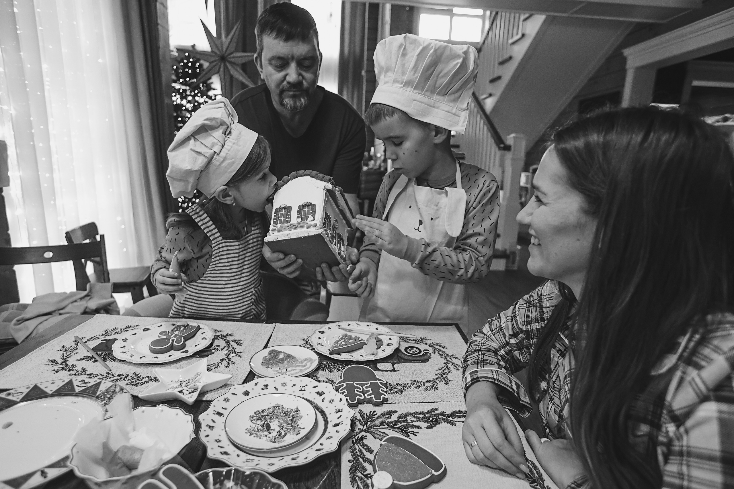 Новогодние традиции. Семейный фотограф Тюмень, фотограф на роды Салмина Мария