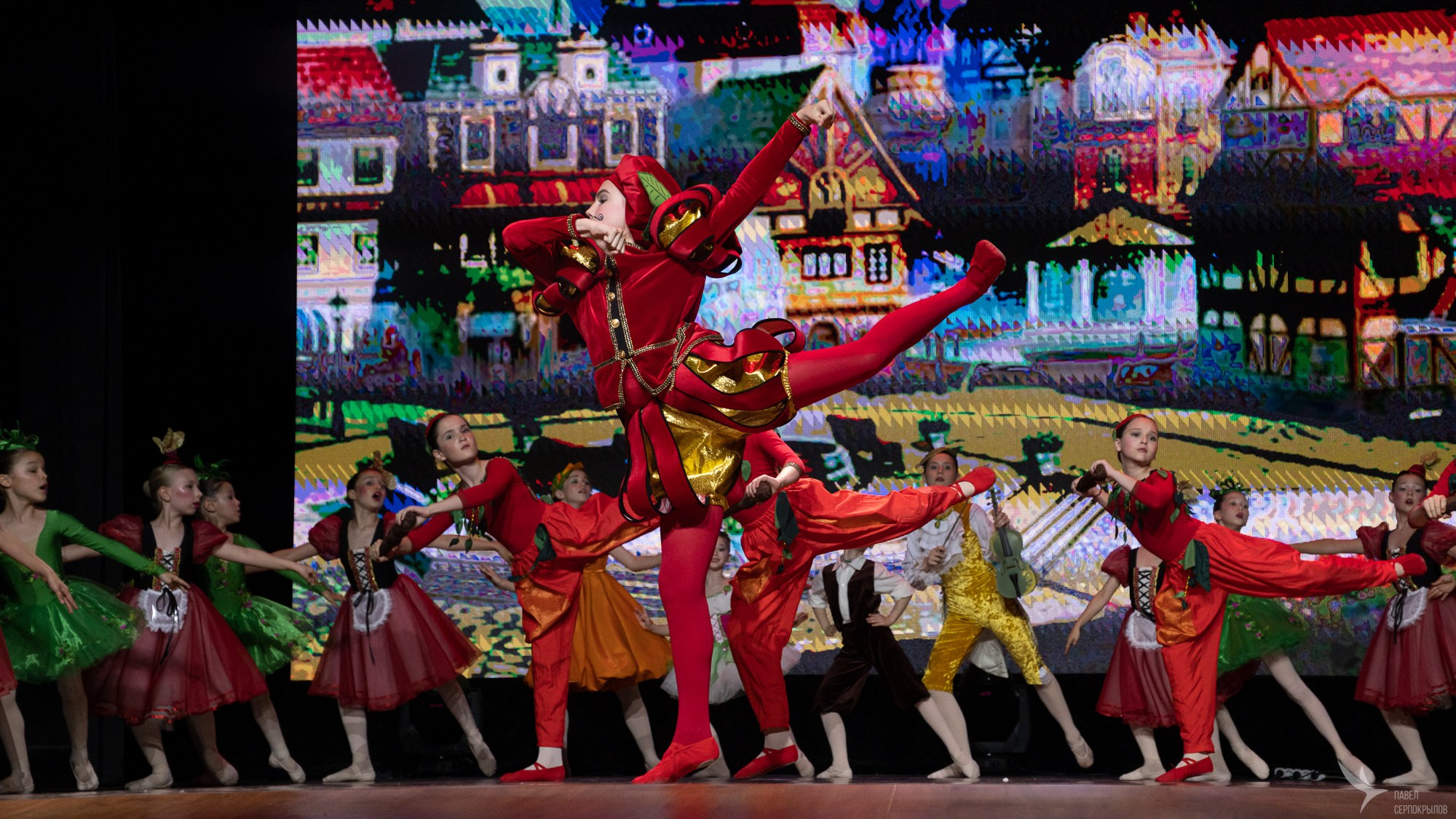 Балетный спектакль «Чиполлино». Репортажный фотограф в Казани Павел Серпокрылов