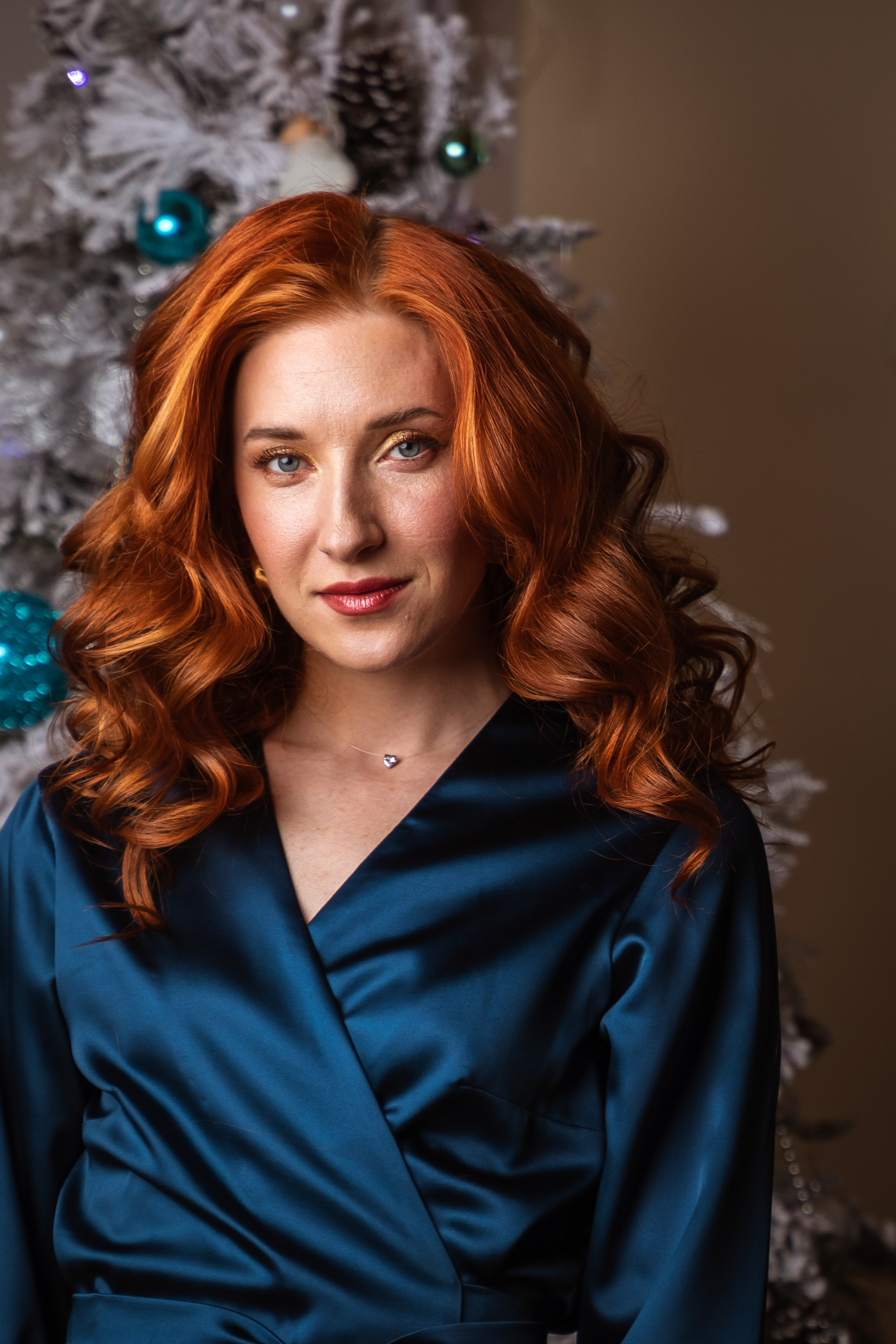 Яна. Главная