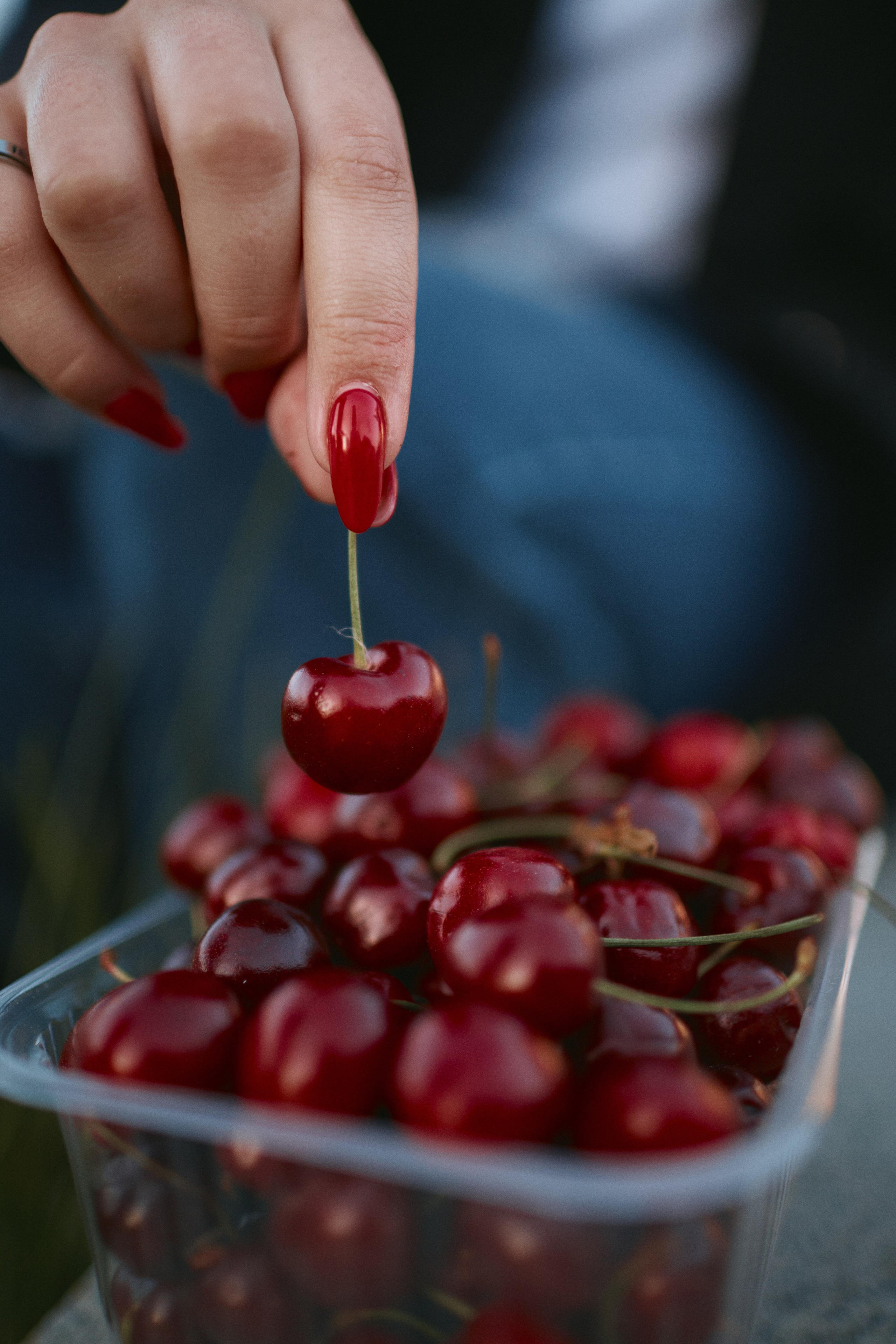 Индивидуальная фотосессия. Фотограф и видеограф в Кургане Леонид Корнильев